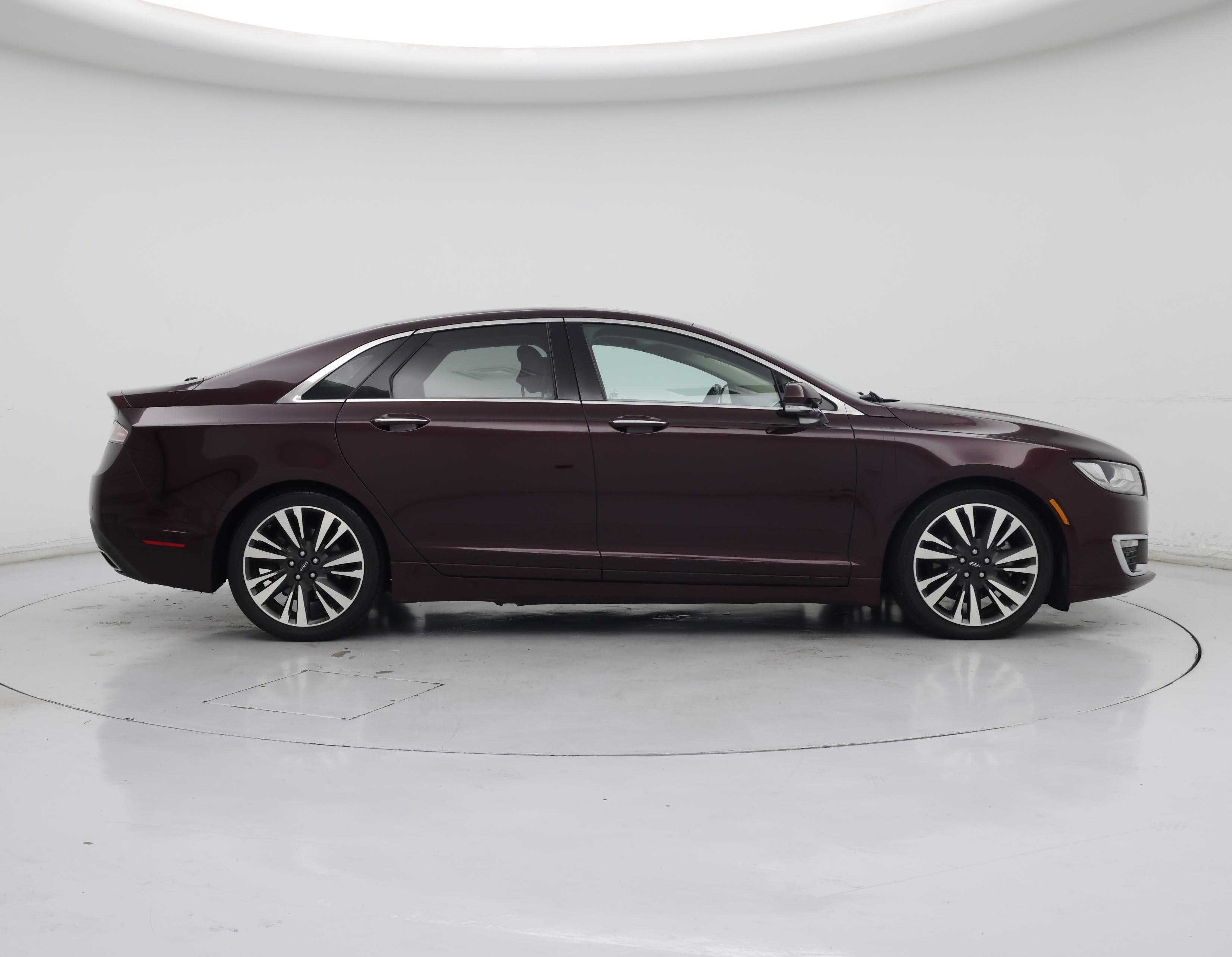 Thumbnail: 2017 Lincoln MKZ - 7