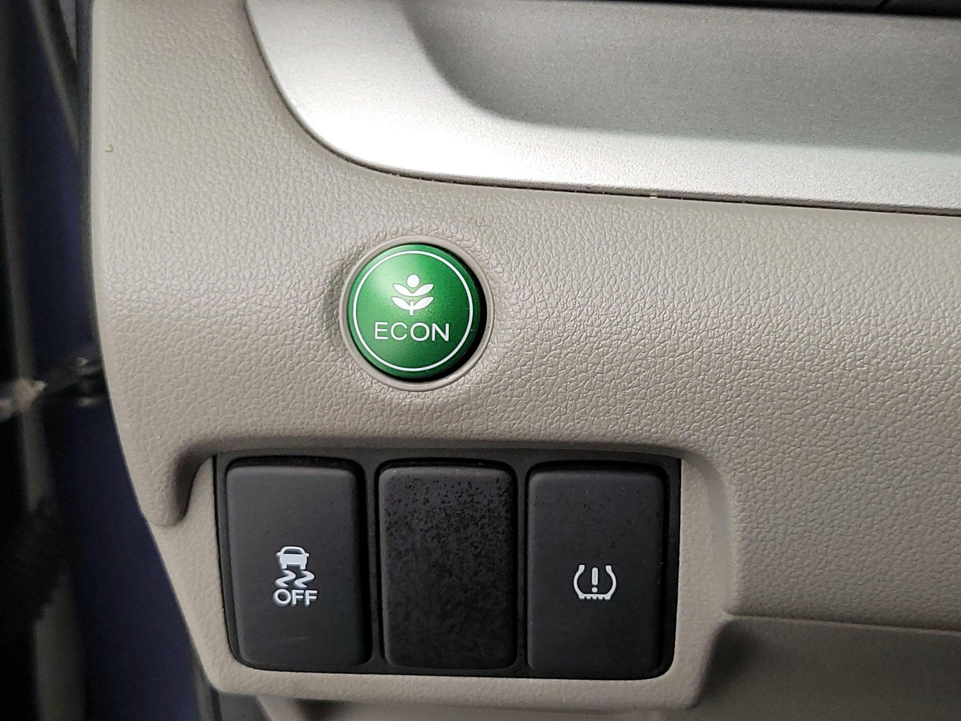 Thumbnail: 2014 Honda CR-V - 13
