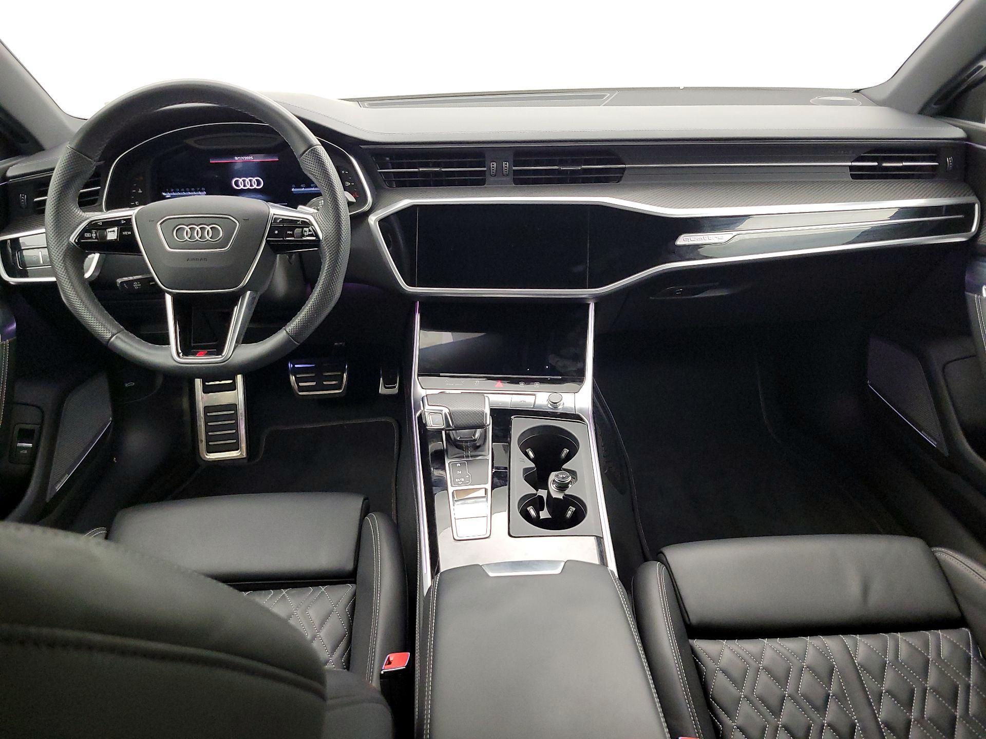 Thumbnail: 2022 Audi S7 - 9