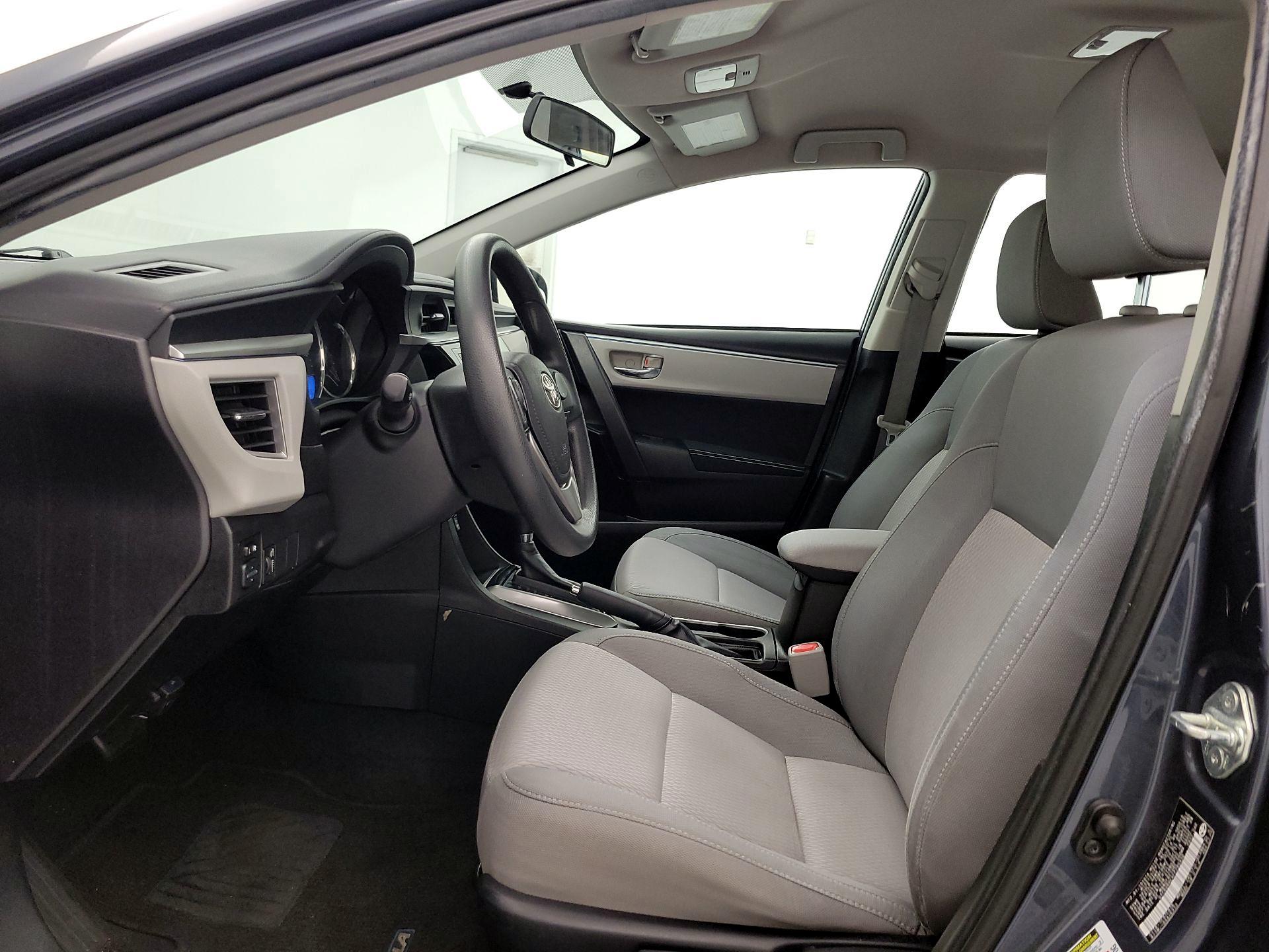 Thumbnail: 2015 Toyota Corolla - 11