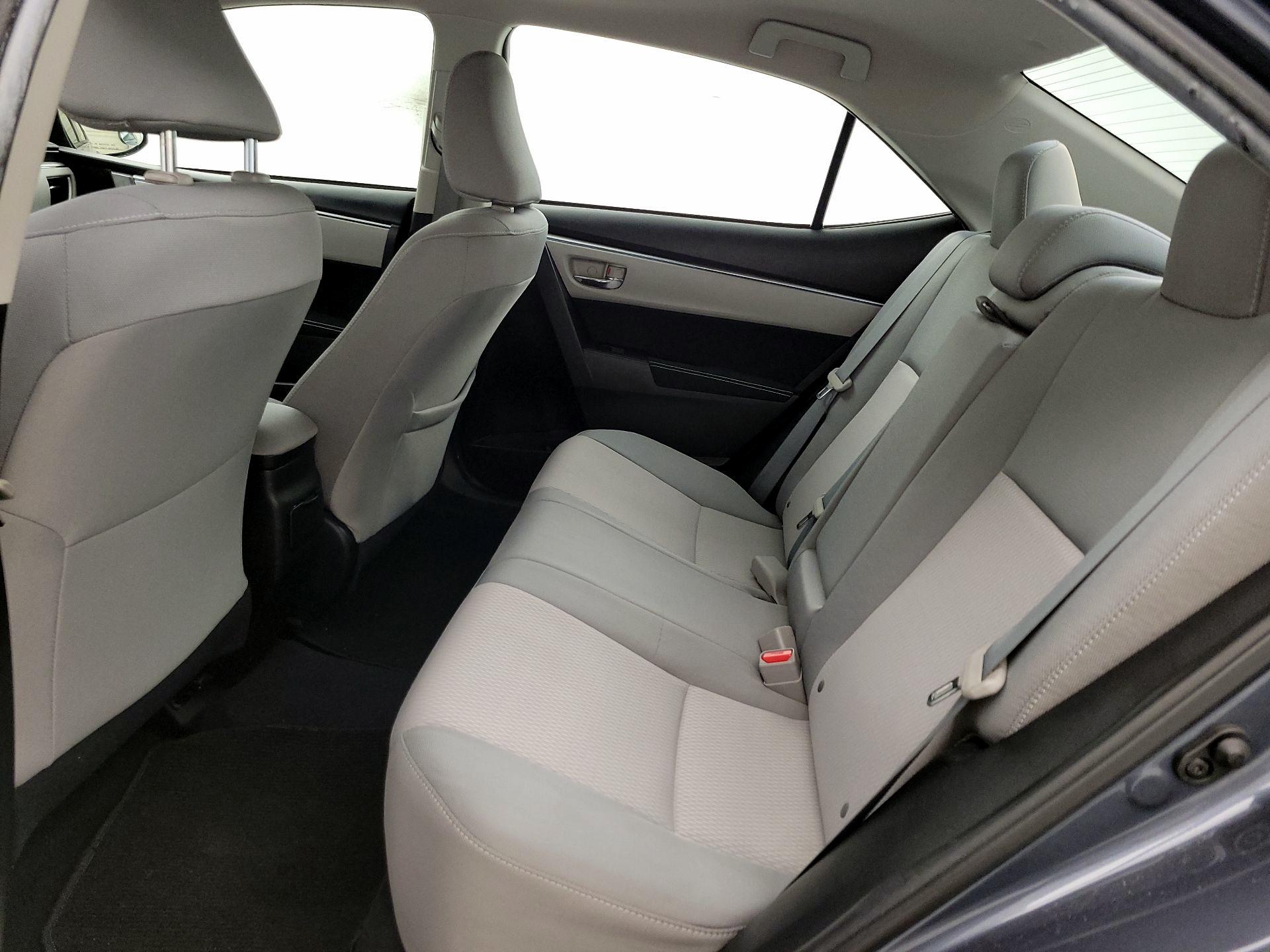 Thumbnail: 2015 Toyota Corolla - 19