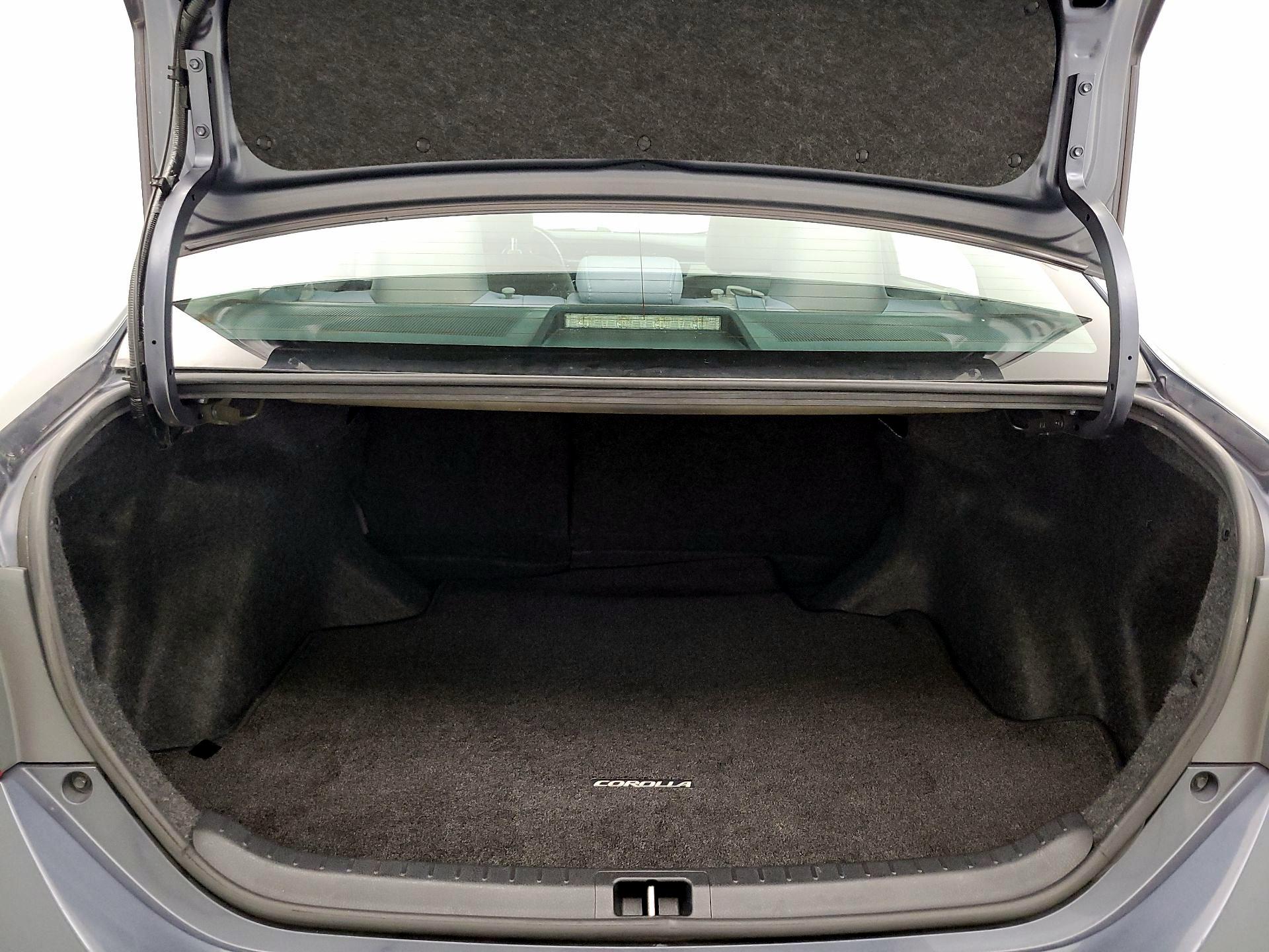 Thumbnail: 2015 Toyota Corolla - 20