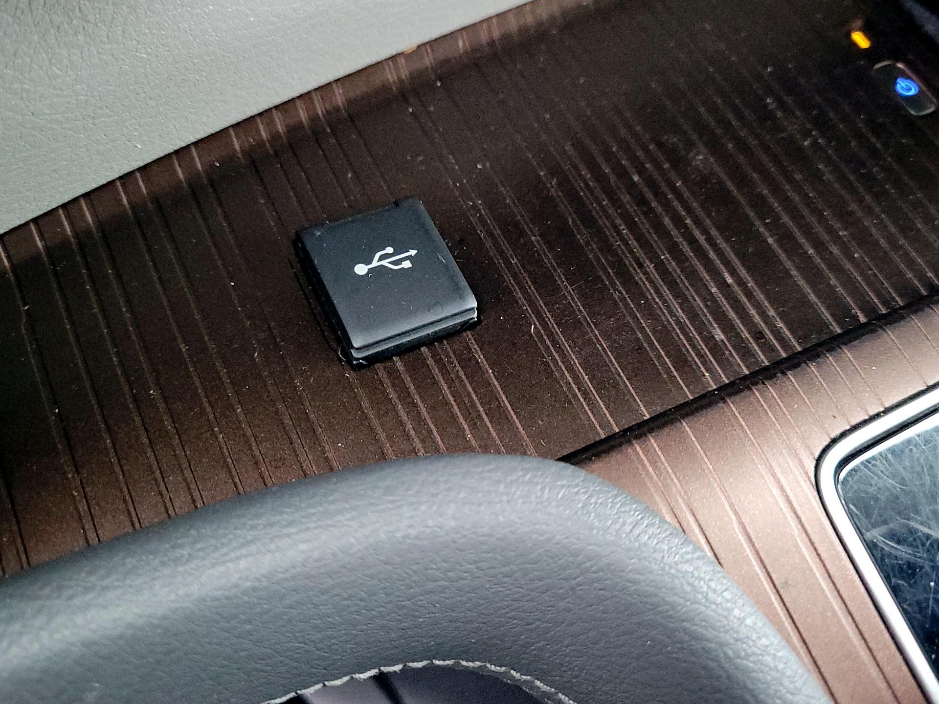 Thumbnail: 2021 Toyota Sienna - 19