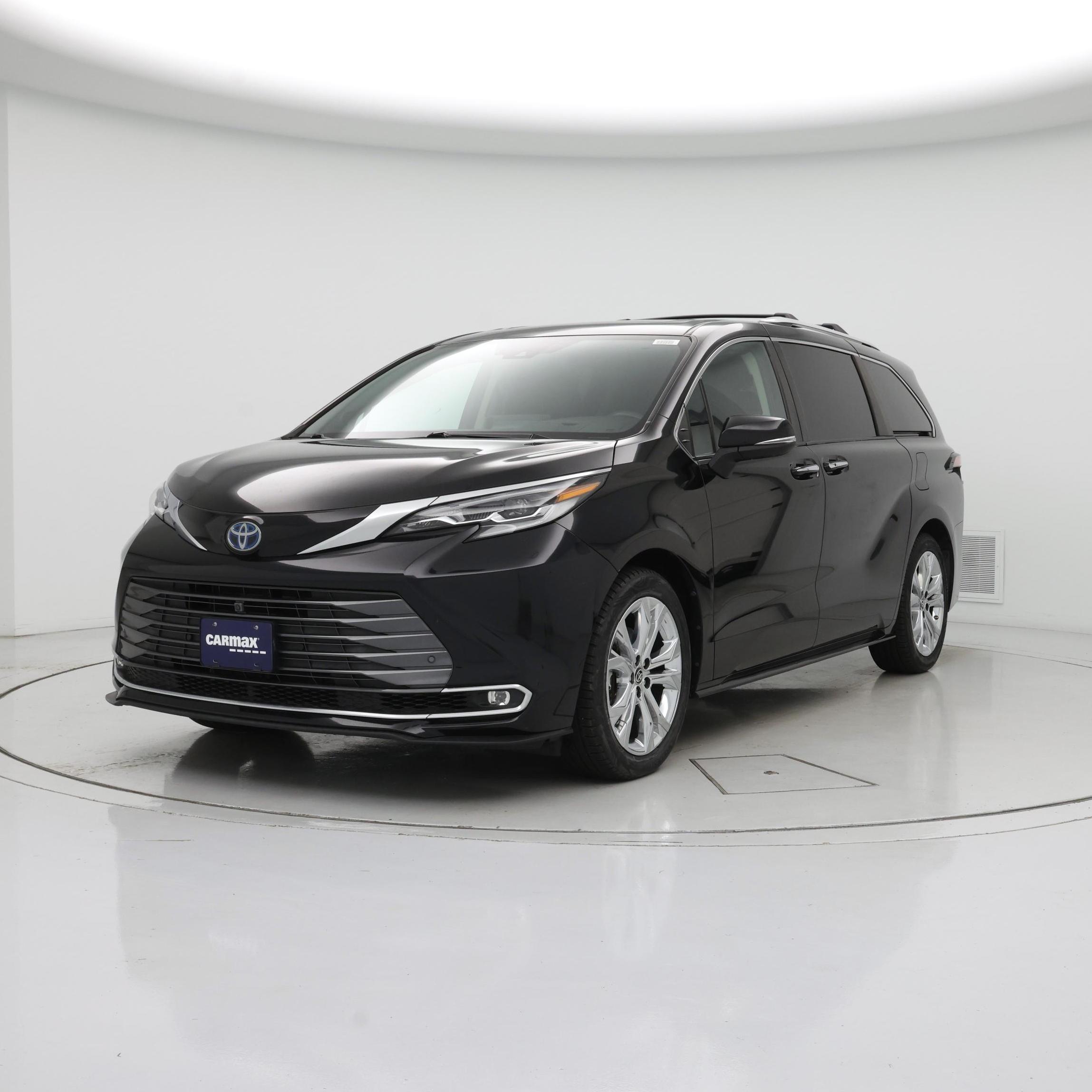 Thumbnail: 2022 Toyota Sienna - 4