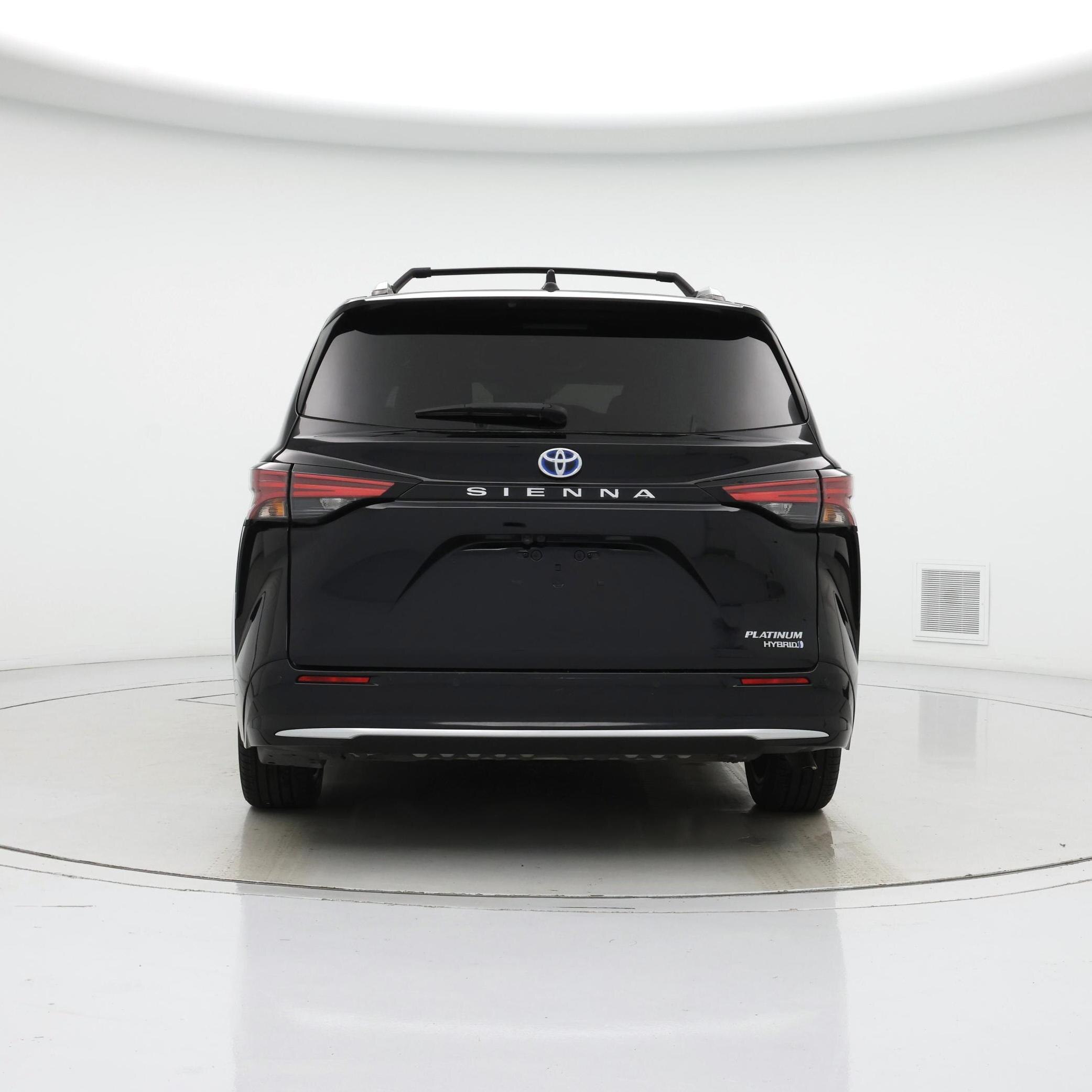 Thumbnail: 2022 Toyota Sienna - 6
