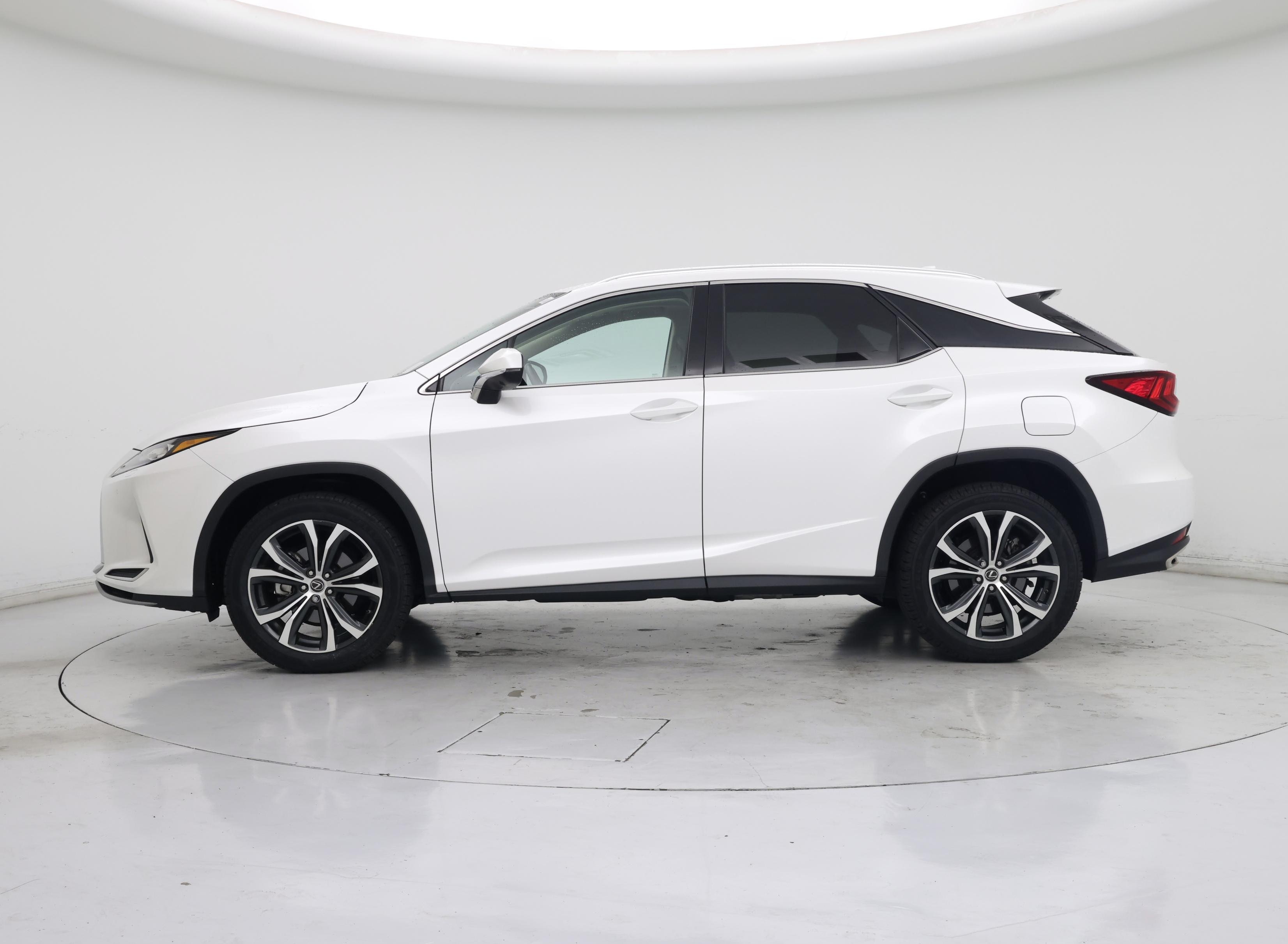 Thumbnail: 2022 Lexus RX - 3