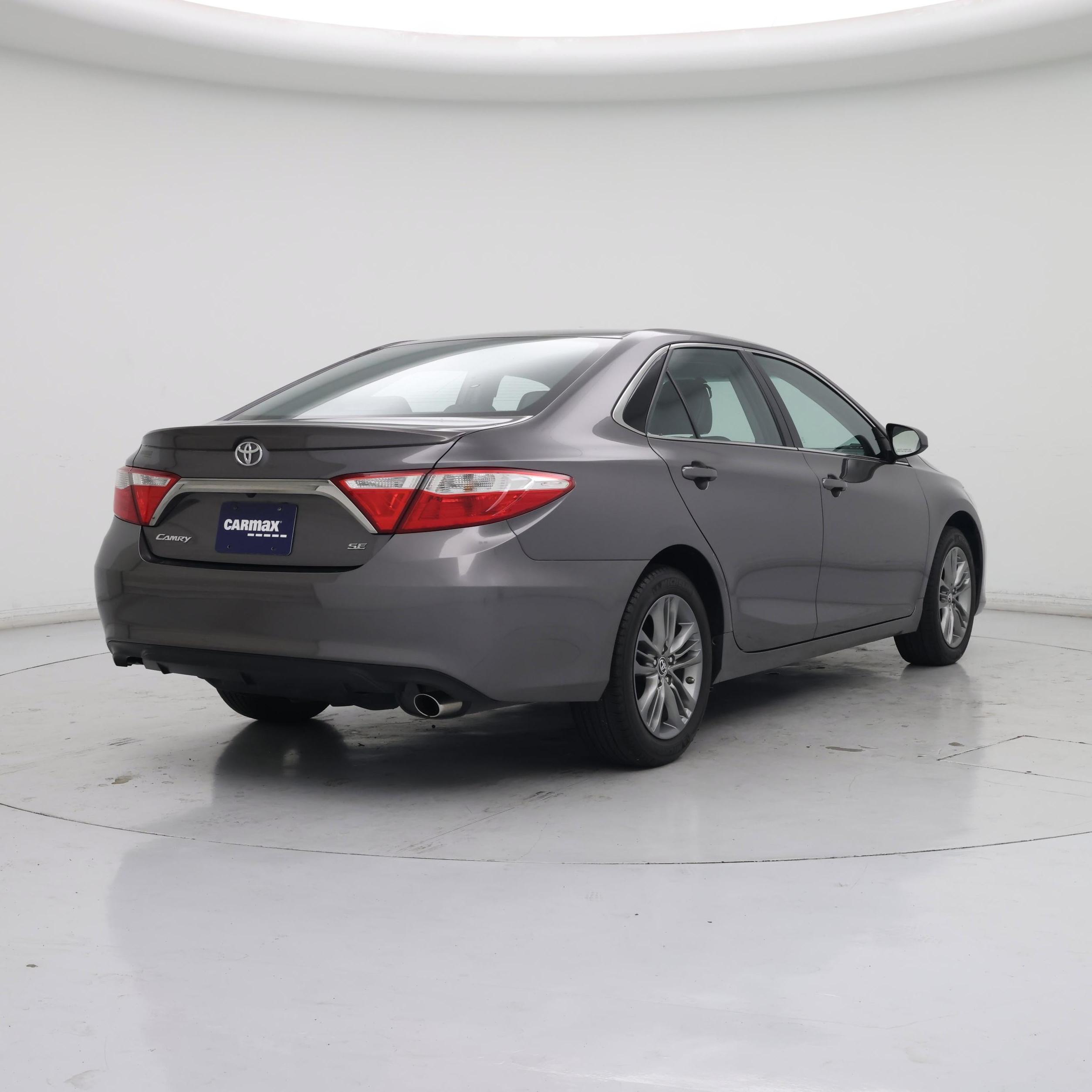 Thumbnail: 2016 Toyota Camry - 8