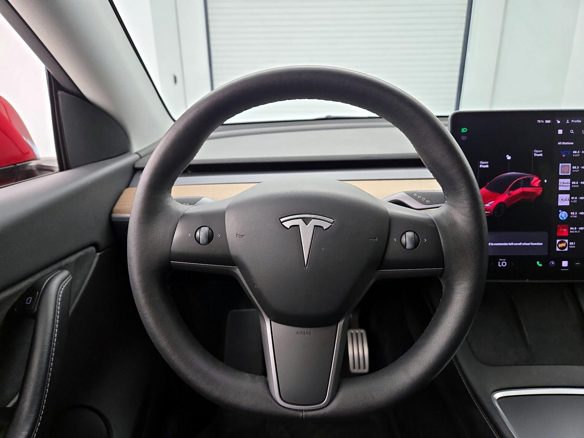 Thumbnail: 2022 Tesla Model Y - 10