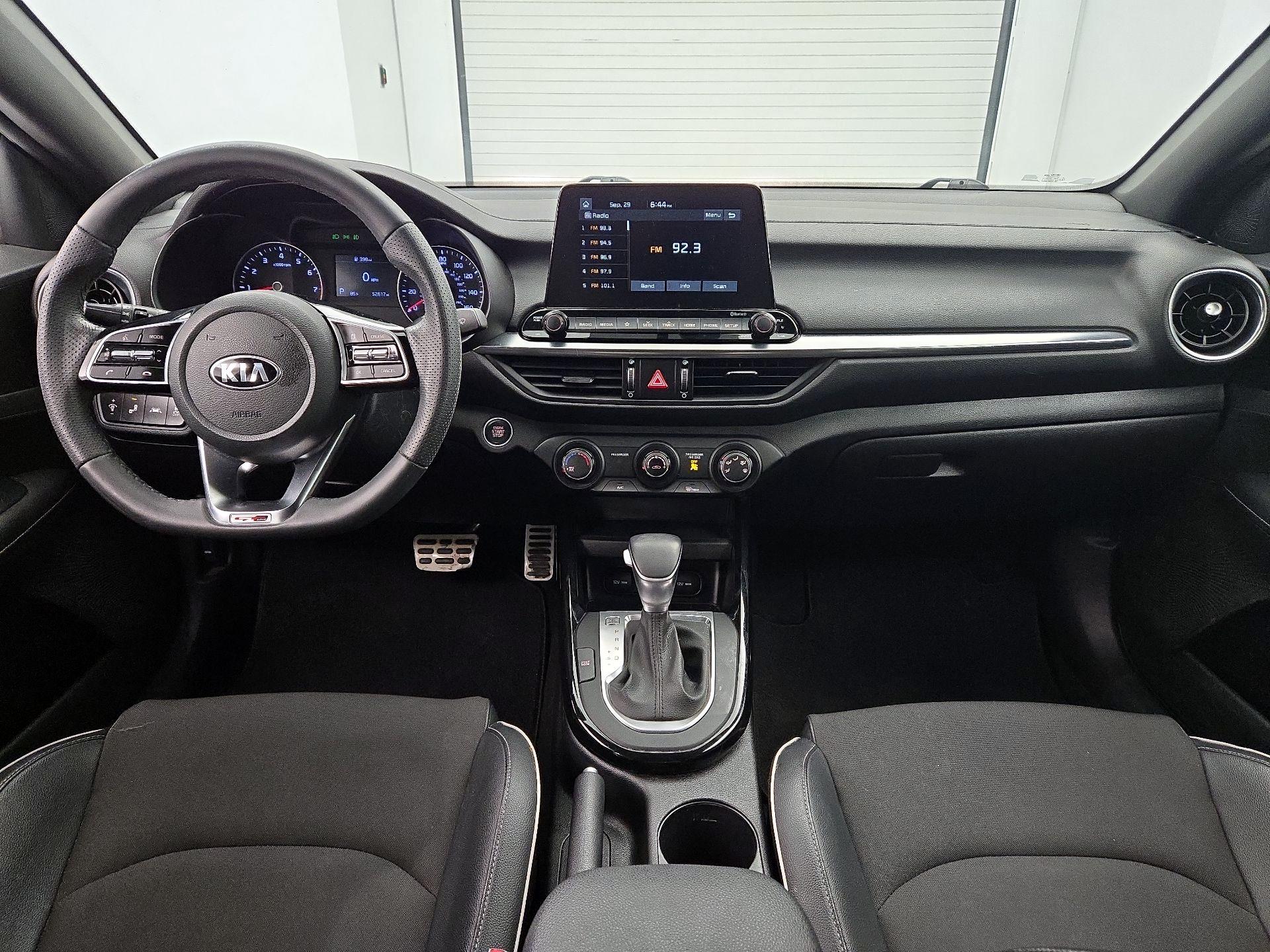 Thumbnail: 2020 Kia Forte - 9