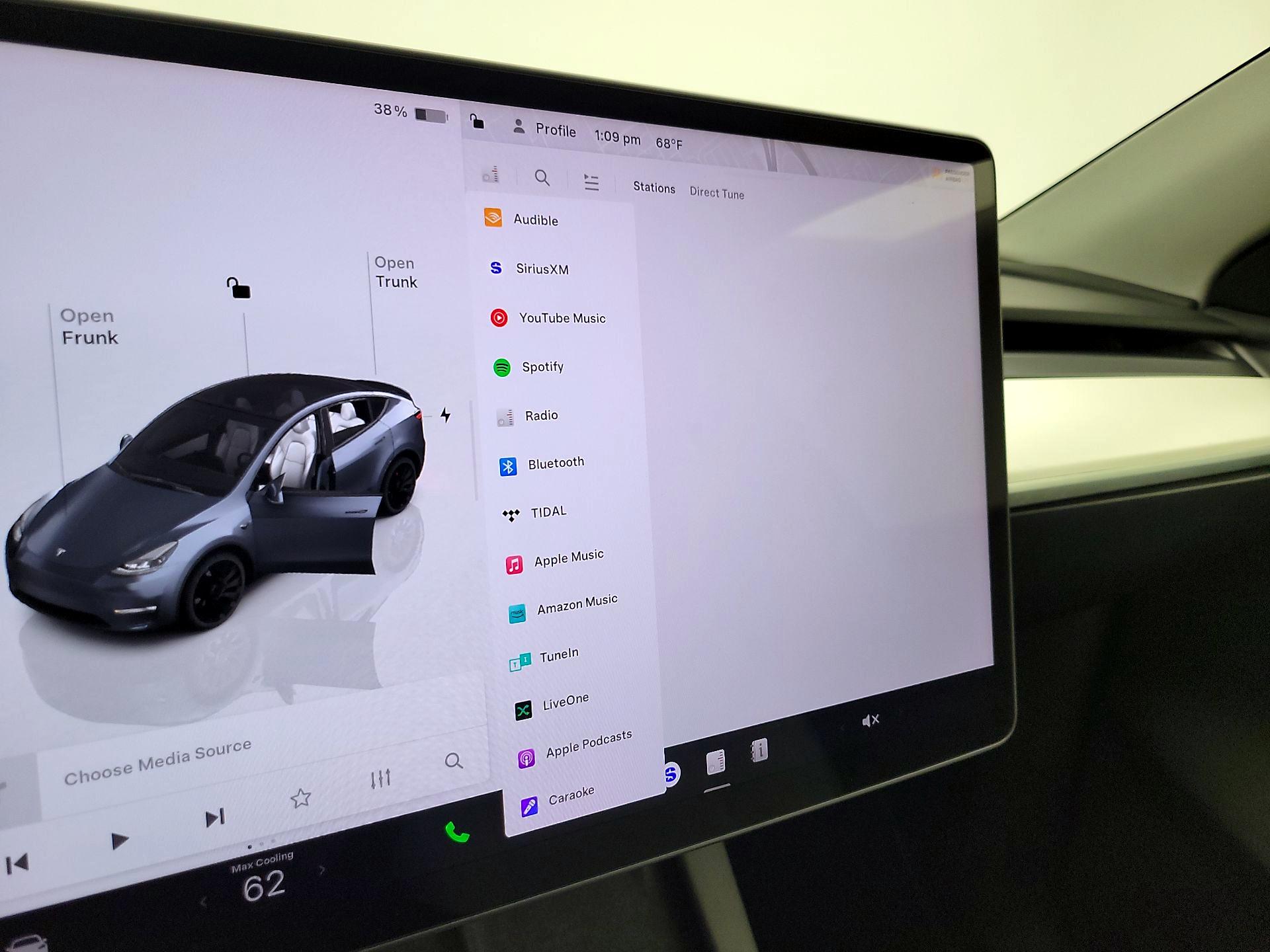 Thumbnail: 2023 Tesla Model Y - 15