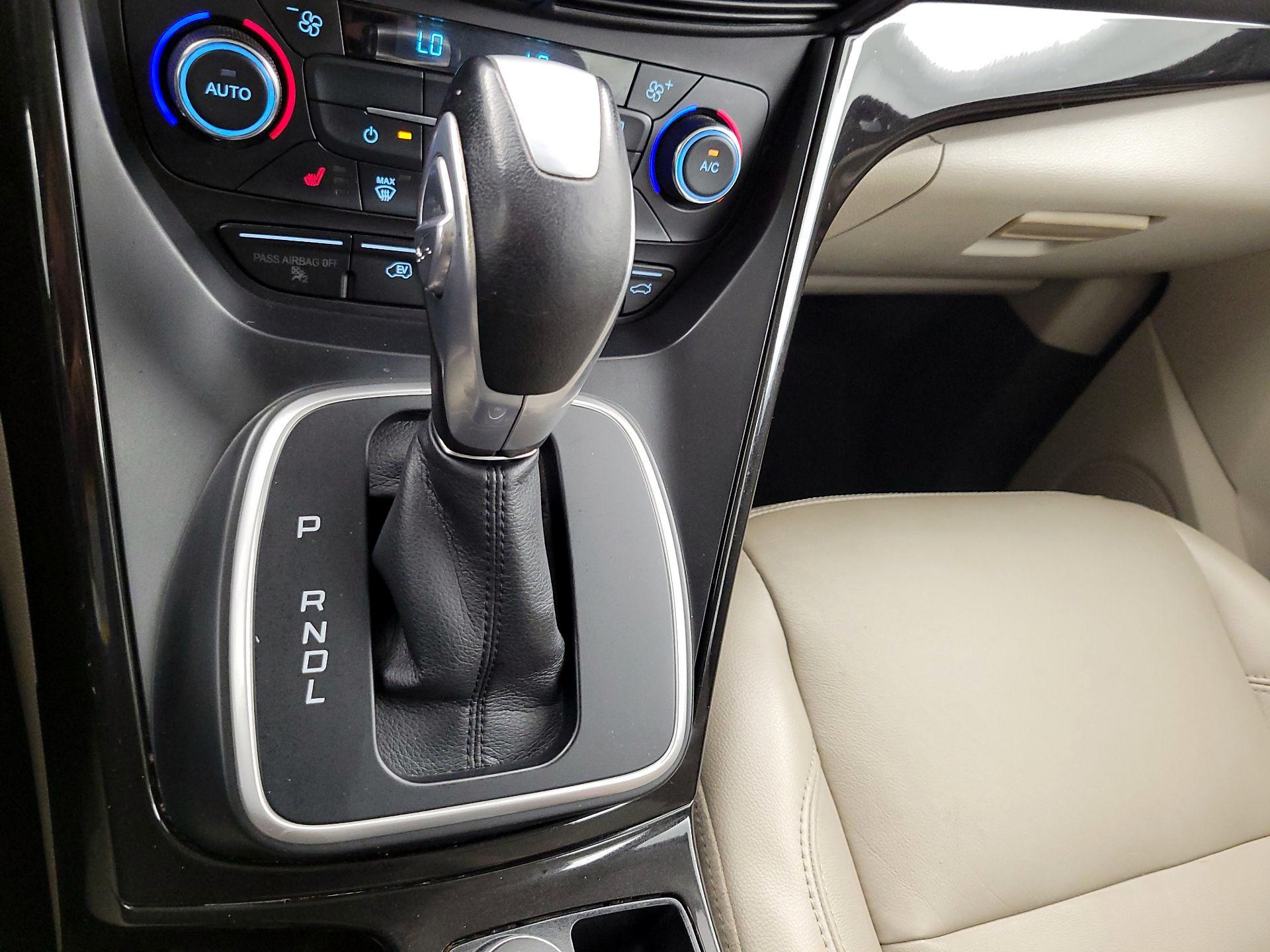 Thumbnail: 2017 Ford C-Max - 17