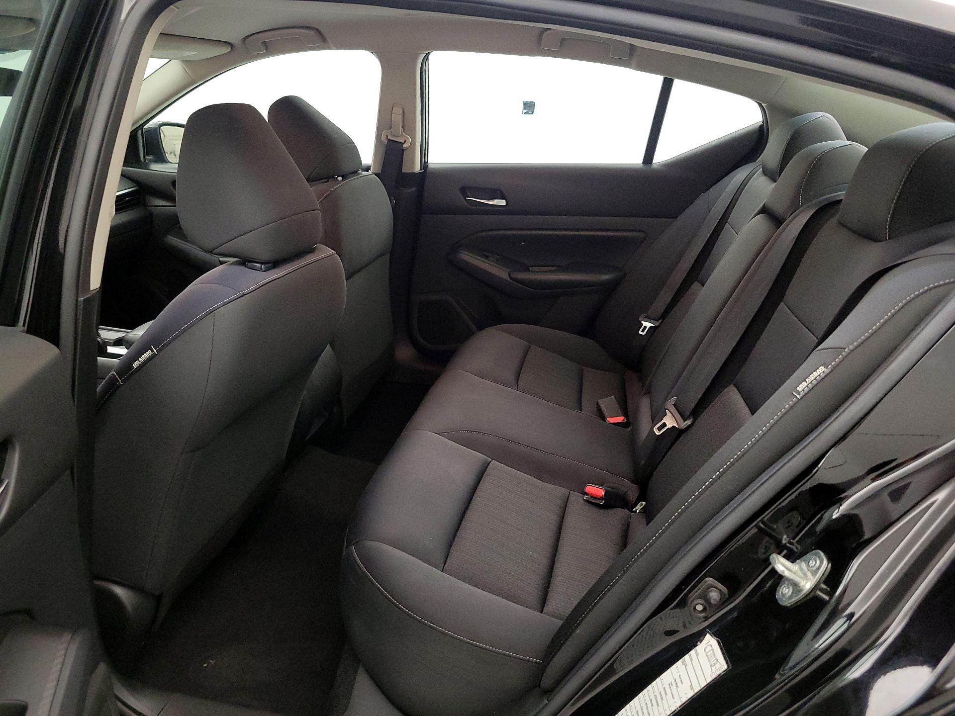 Thumbnail: 2021 Nissan Altima - 19