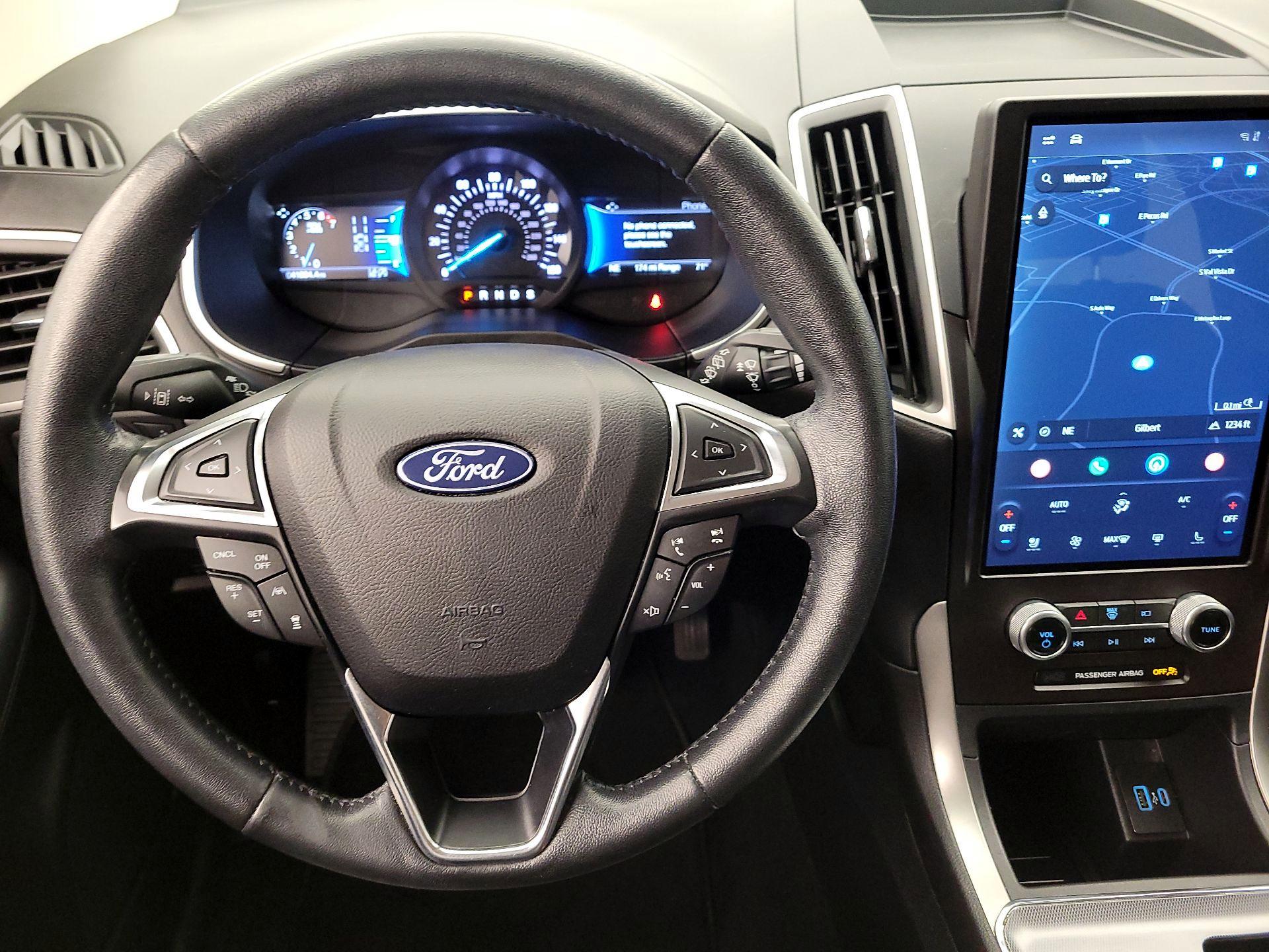 Thumbnail: 2021 Ford Edge - 10