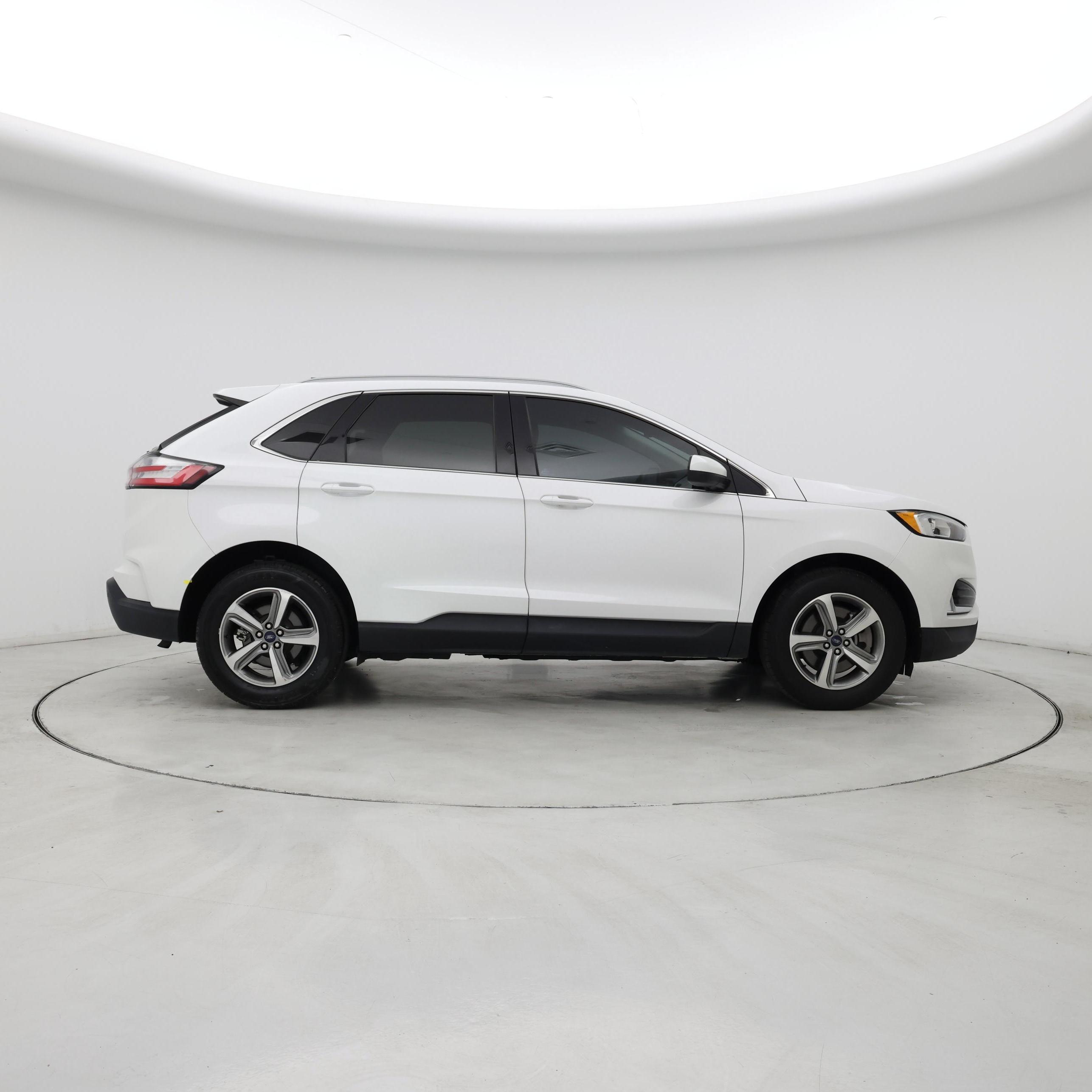 Thumbnail: 2021 Ford Edge - 7