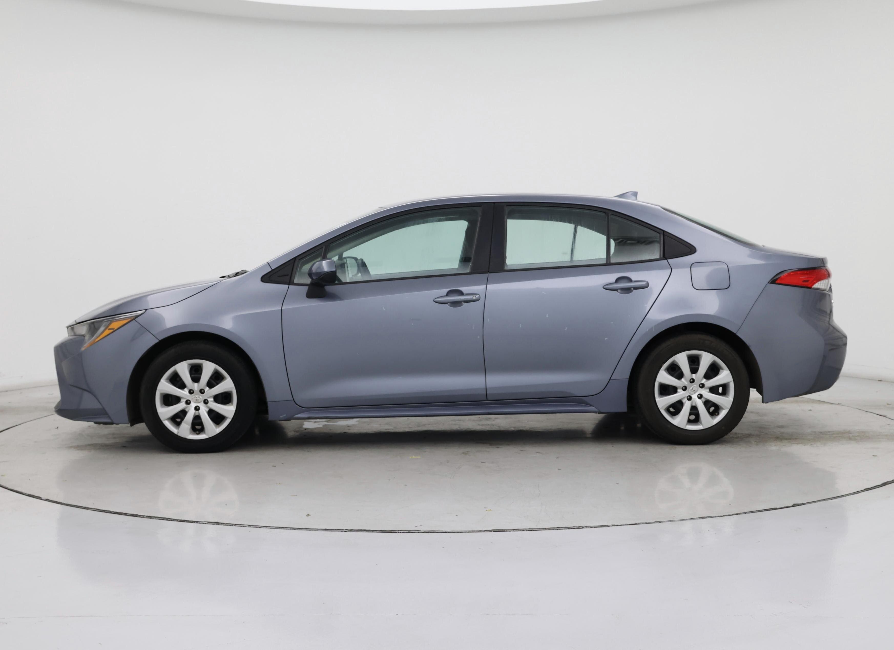 Thumbnail: 2021 Toyota Corolla - 3