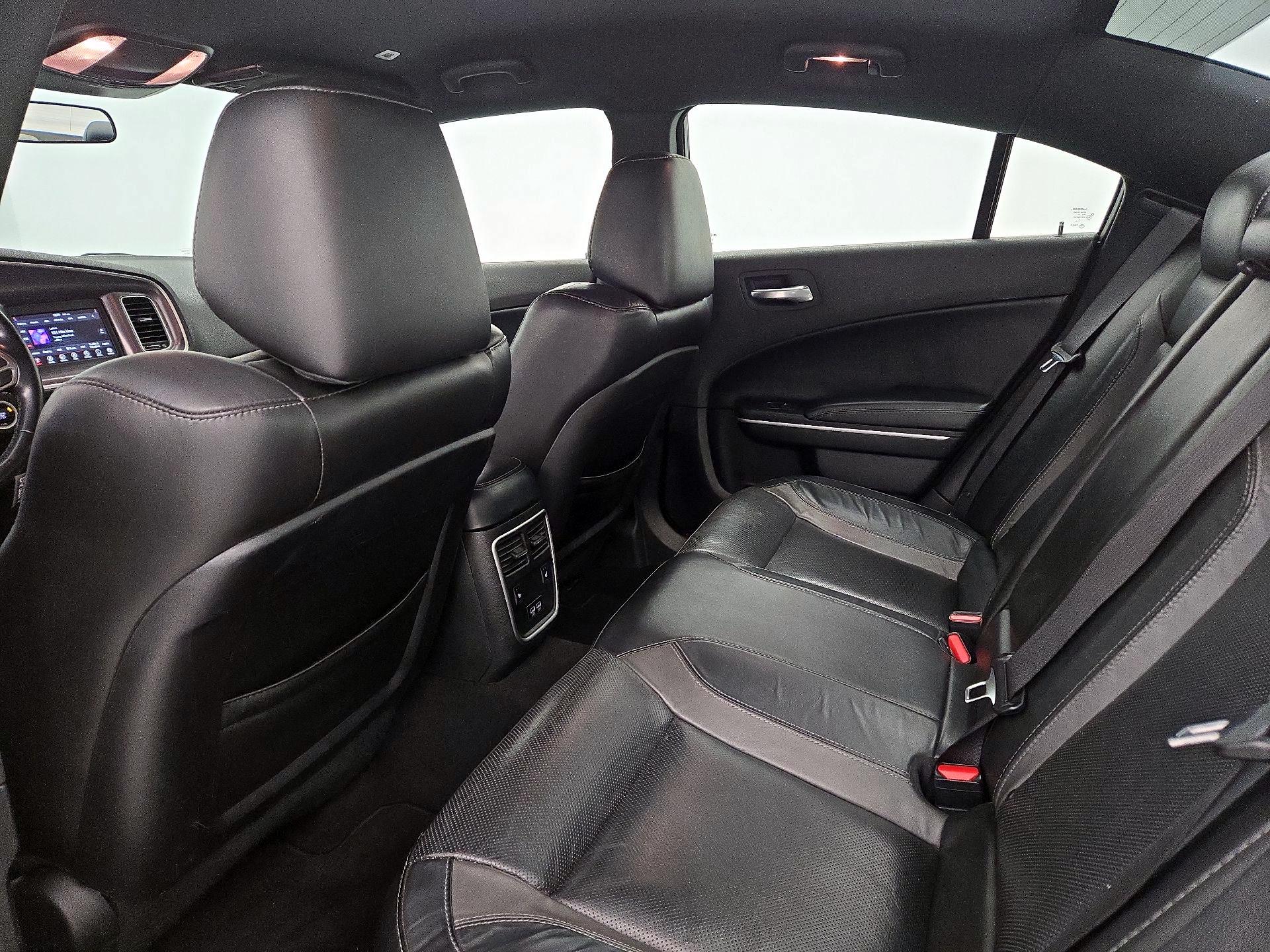 Thumbnail: 2021 Dodge Charger - 18