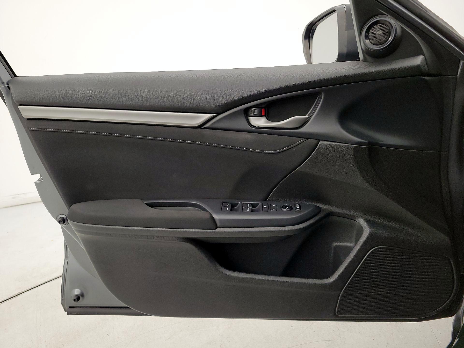 Thumbnail: 2020 Honda Civic - 12