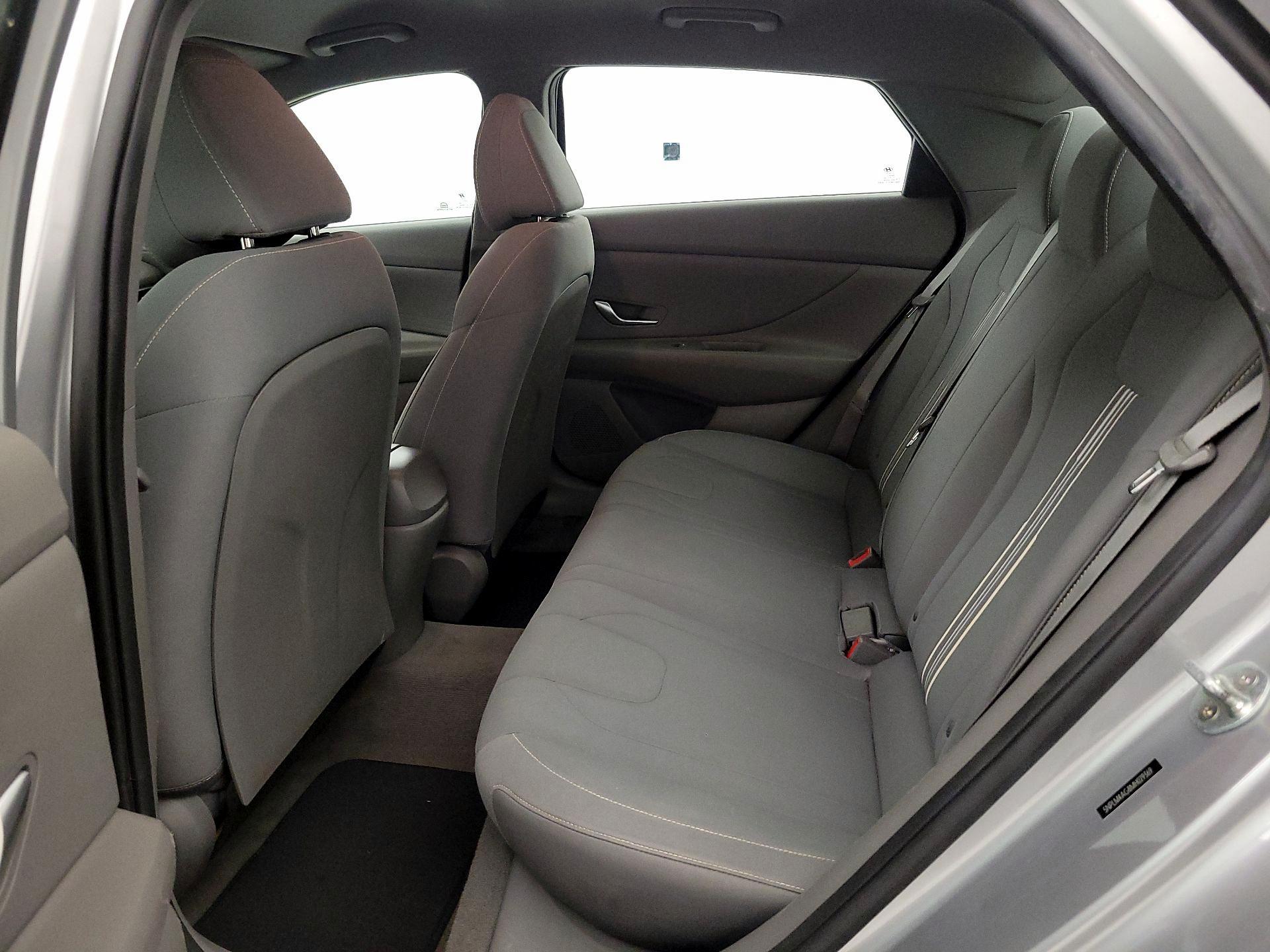 Thumbnail: 2021 Hyundai Elantra - 19