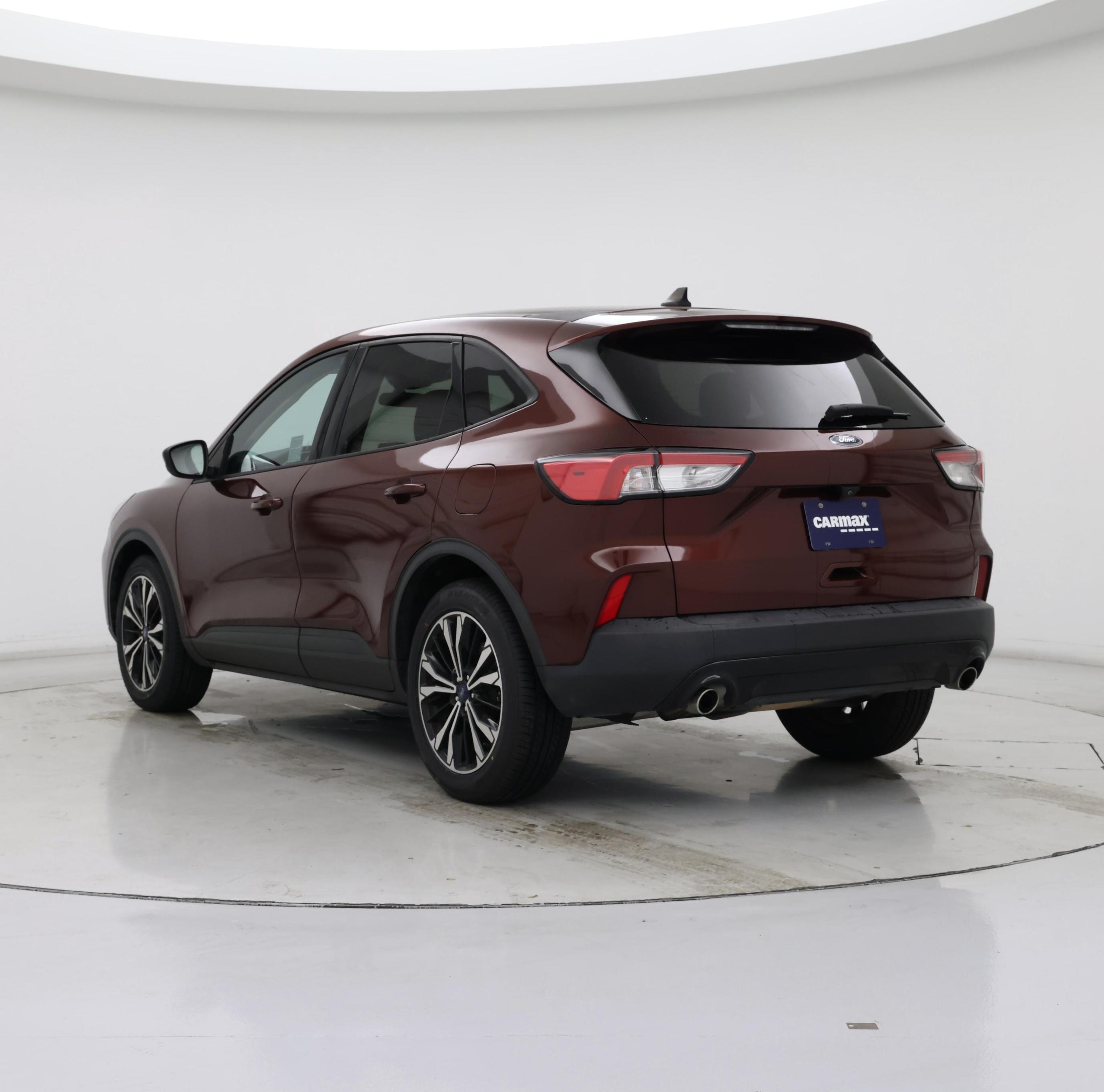Thumbnail: 2021 Ford Escape - 2