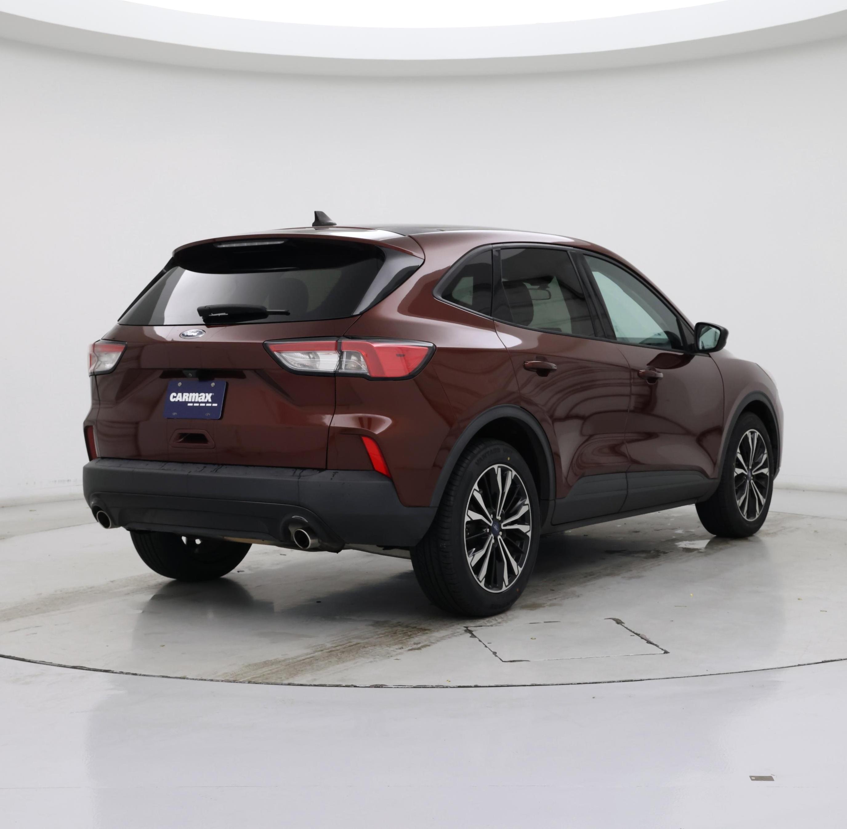 Thumbnail: 2021 Ford Escape - 8
