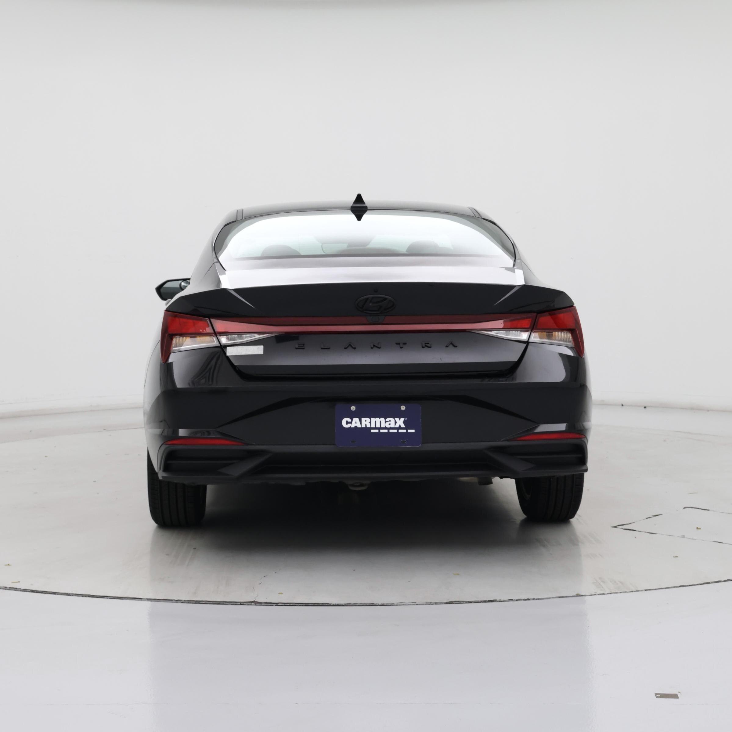 Thumbnail: 2023 Hyundai Elantra - 6