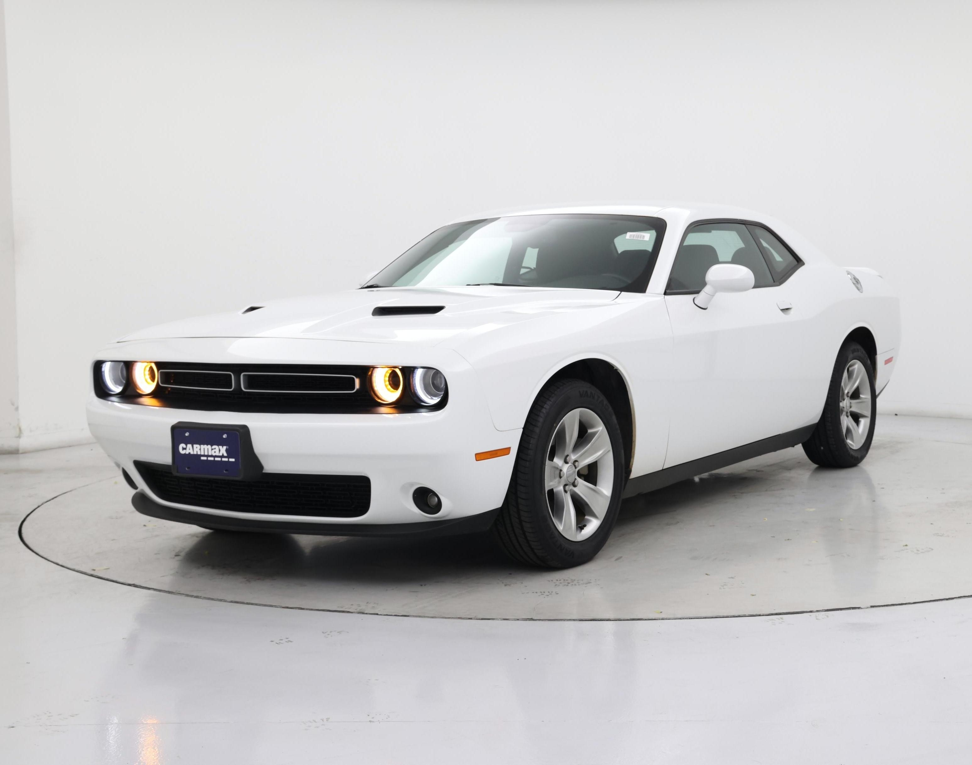 Thumbnail: 2021 Dodge Challenger - 4