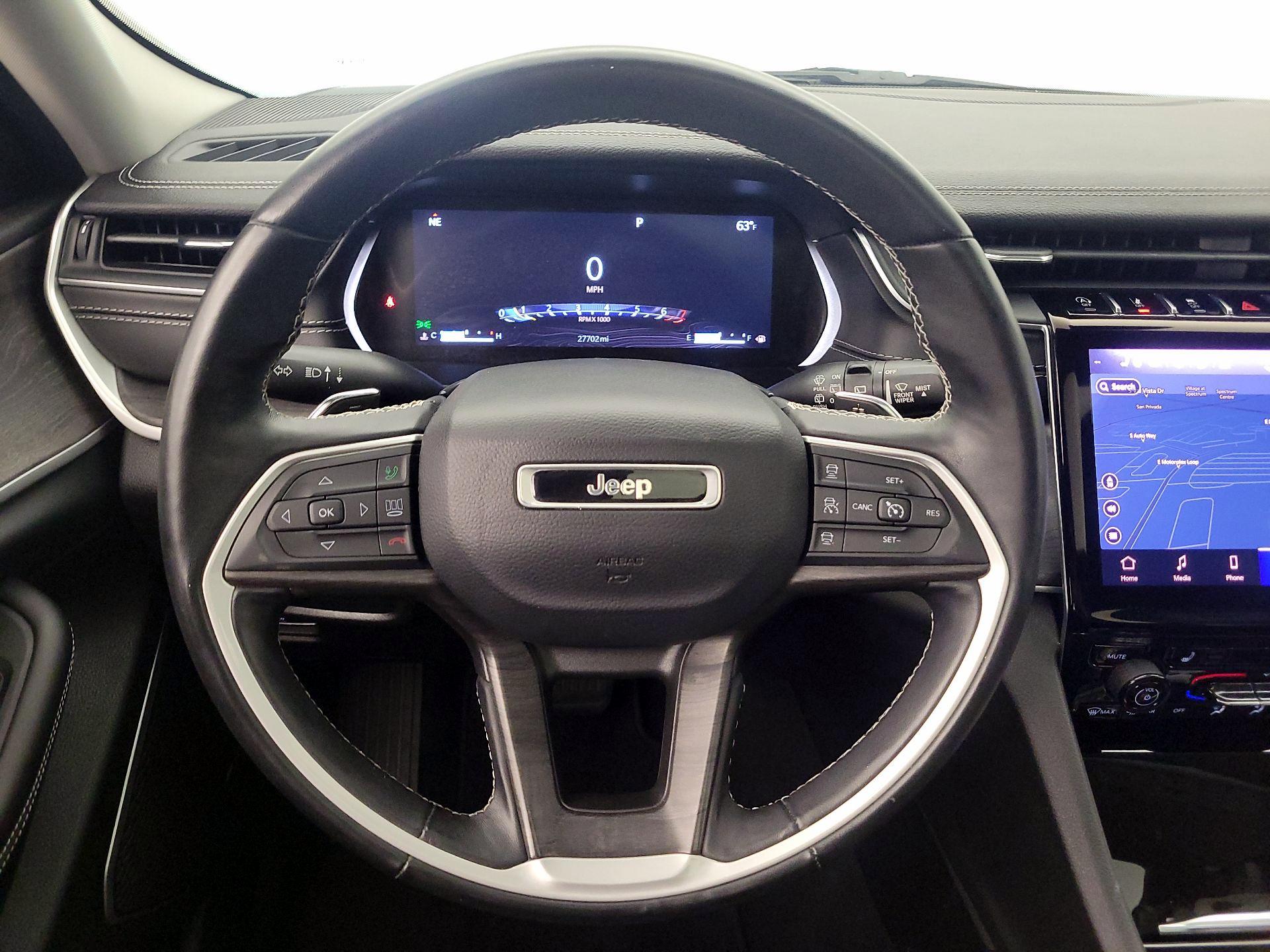 Thumbnail: 2022 Jeep Grand Cherokee - 10