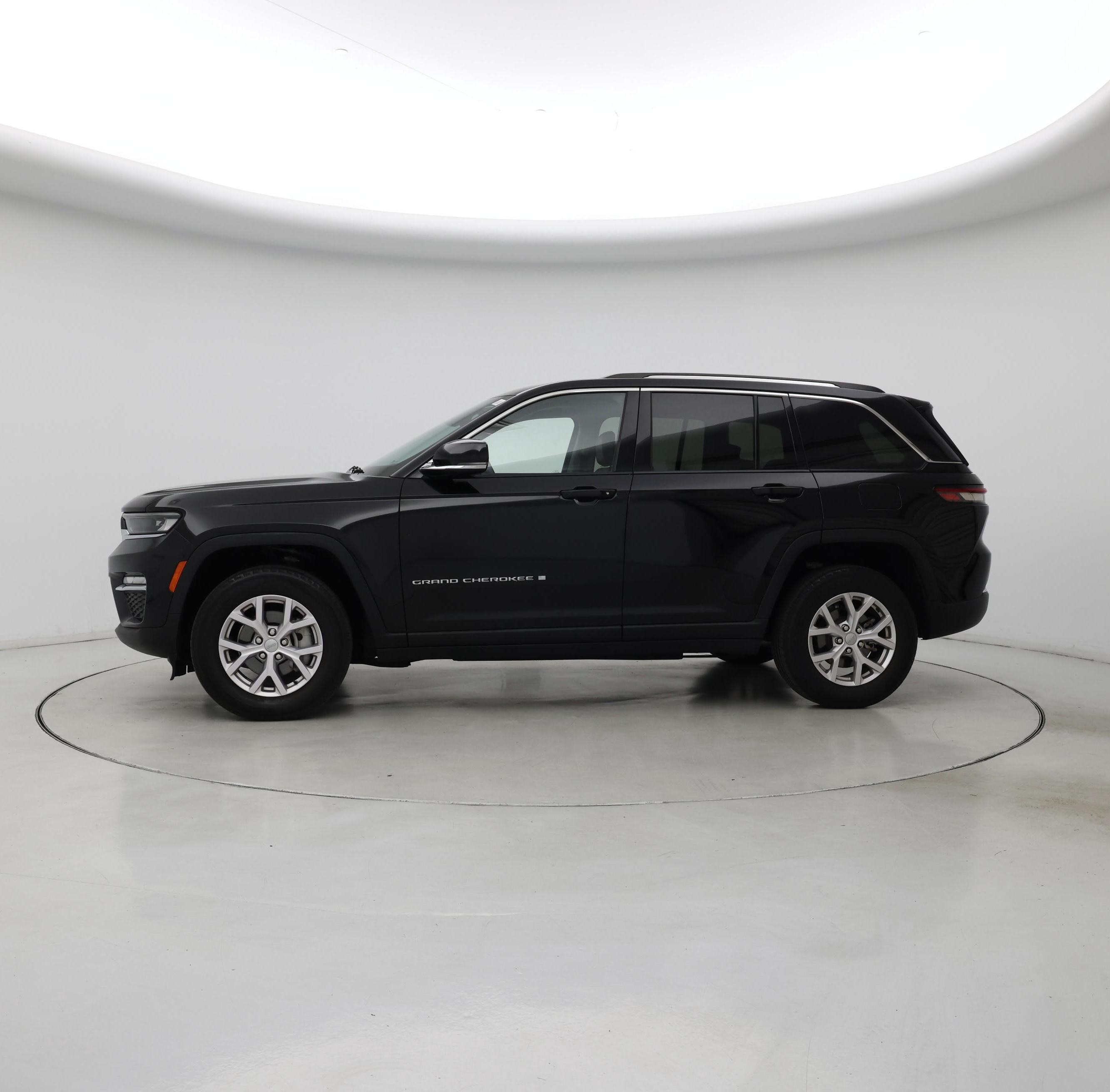 Thumbnail: 2022 Jeep Grand Cherokee - 3
