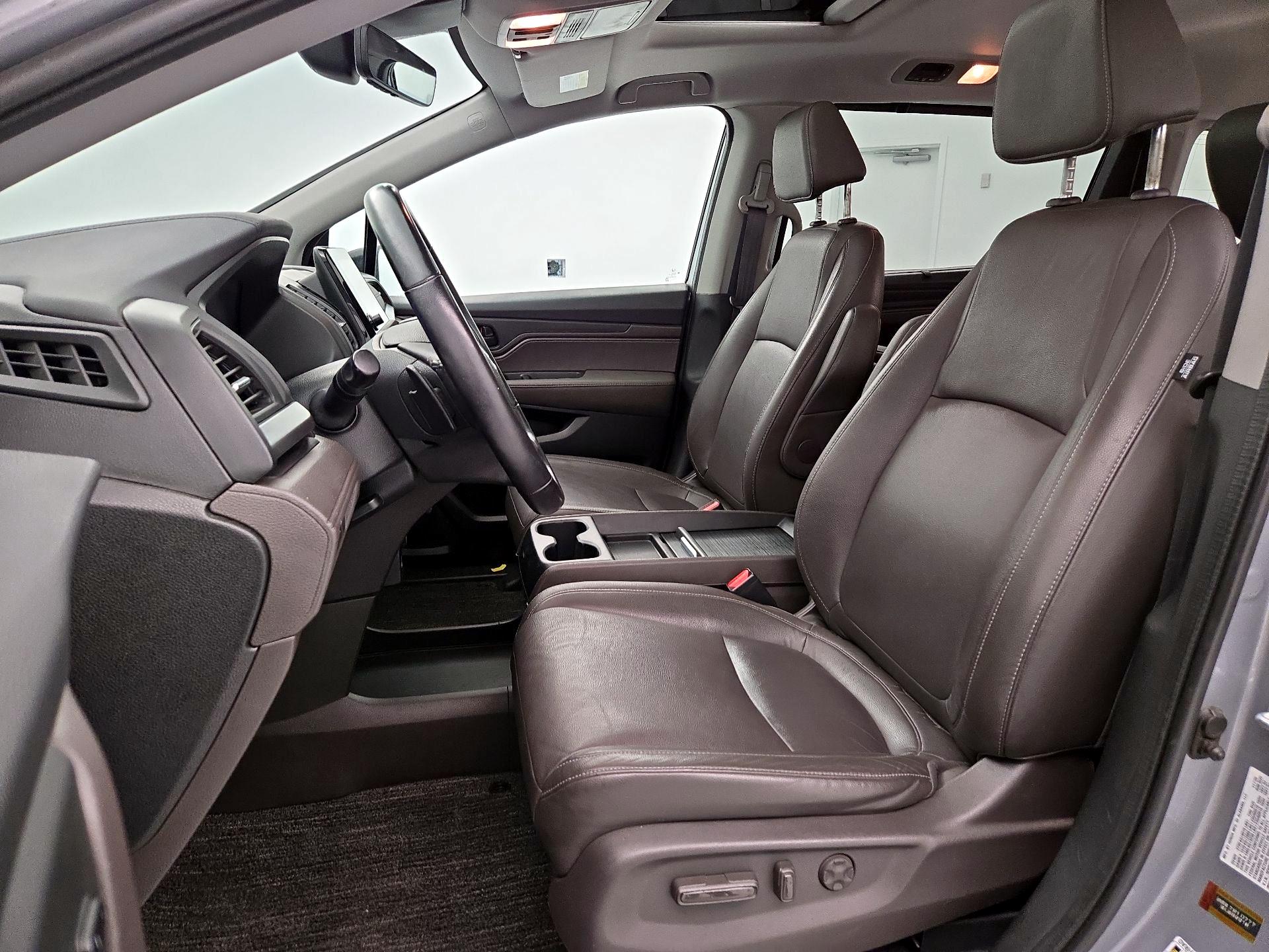 Thumbnail: 2021 Honda Odyssey - 11