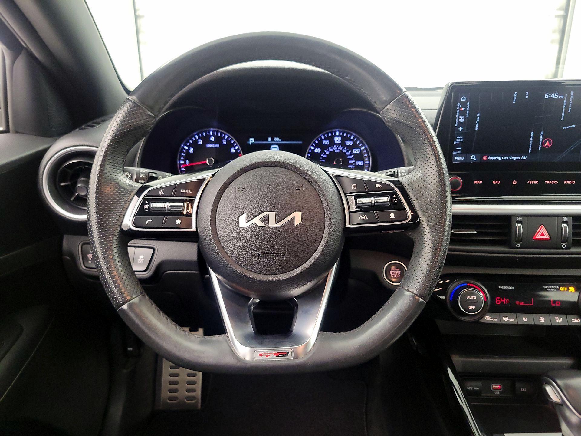 Thumbnail: 2023 Kia Forte - 10