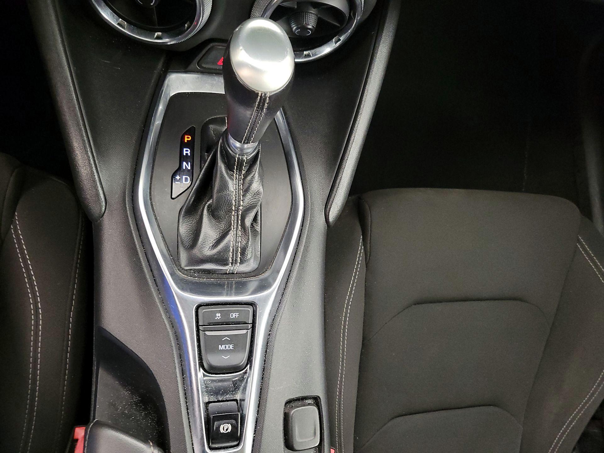 Thumbnail: 2020 Chevrolet Camaro - 17