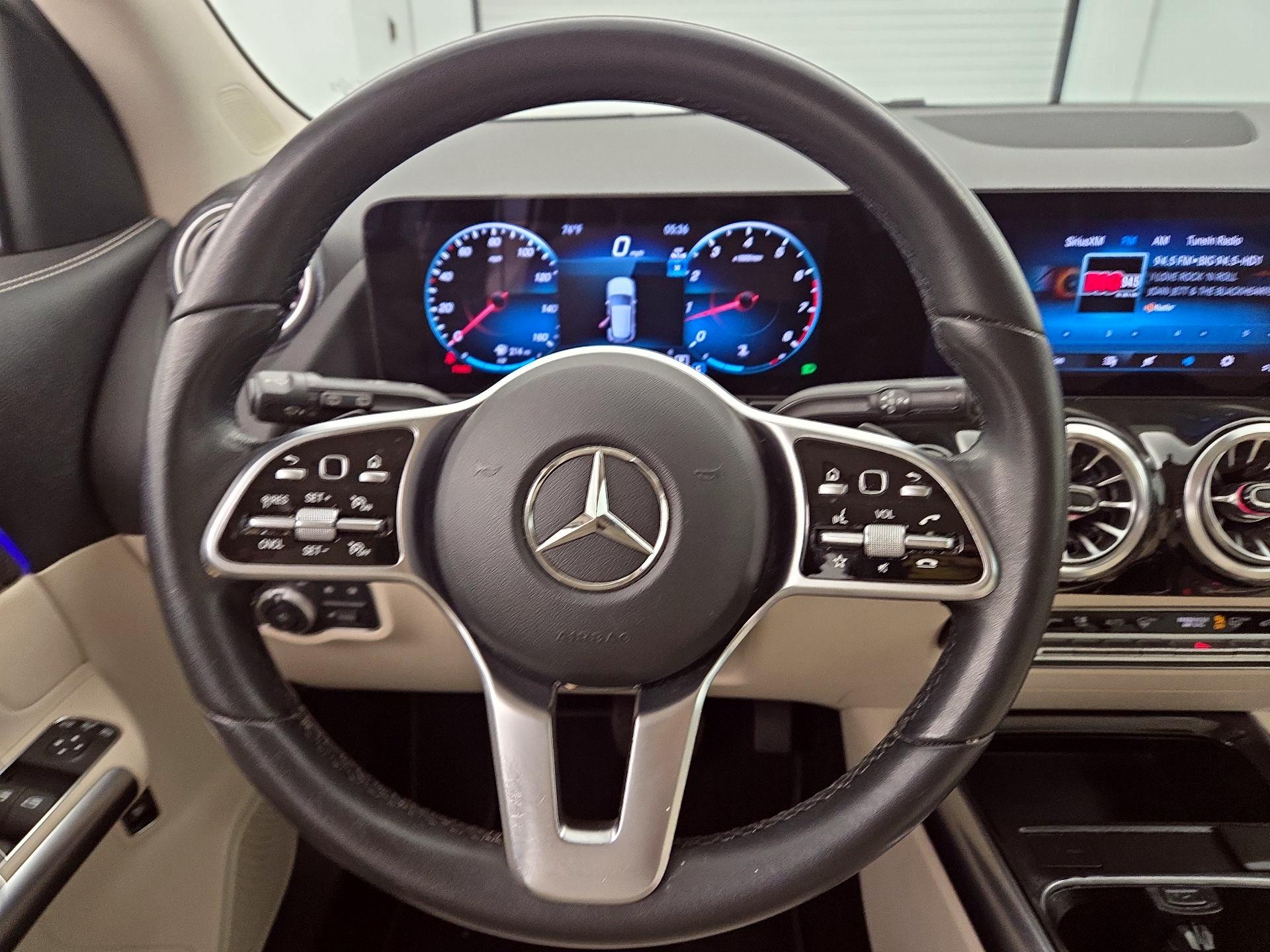 Thumbnail: 2023 Mercedes-Benz GLA - 10