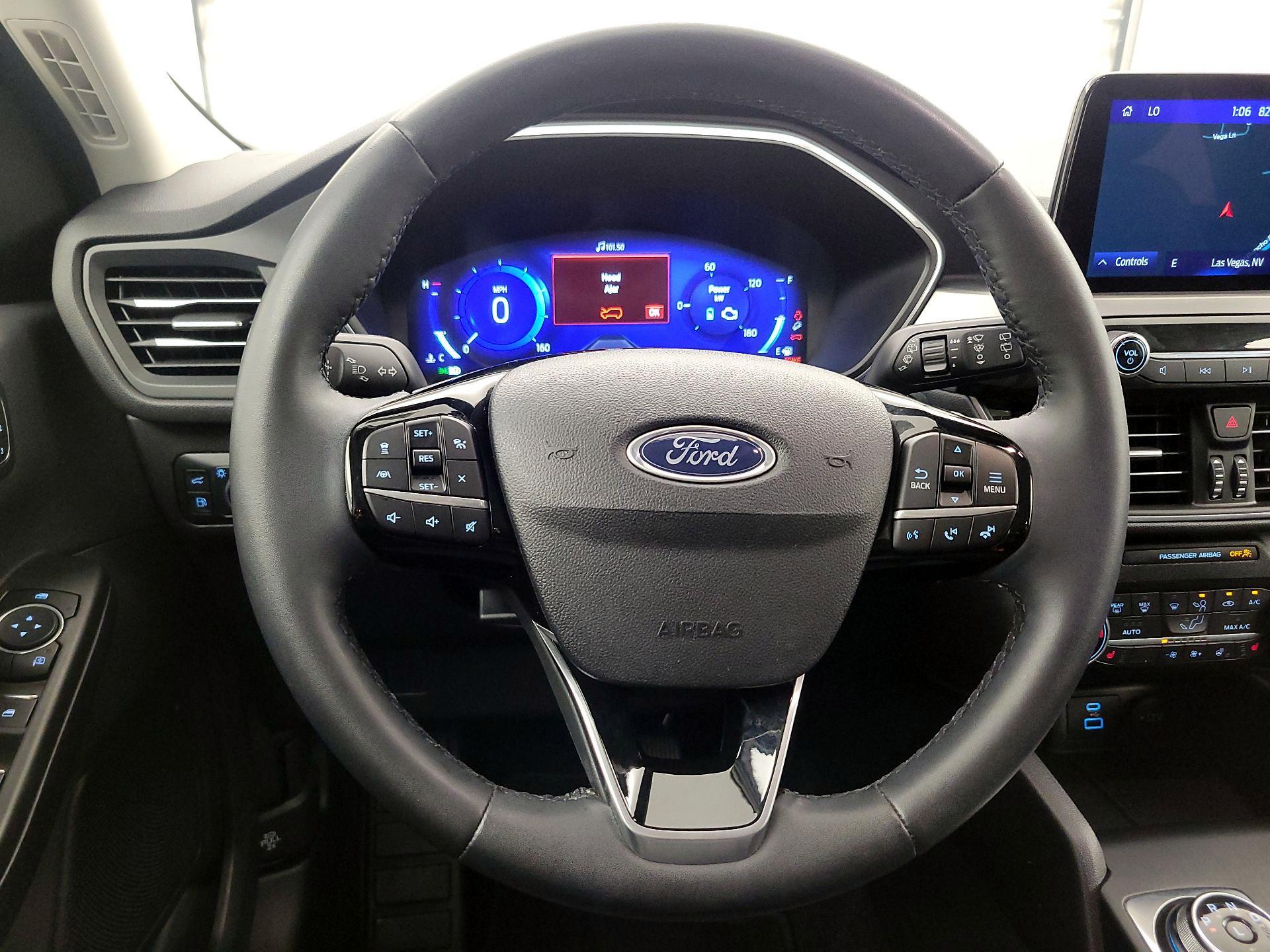 Thumbnail: 2022 Ford Escape - 10