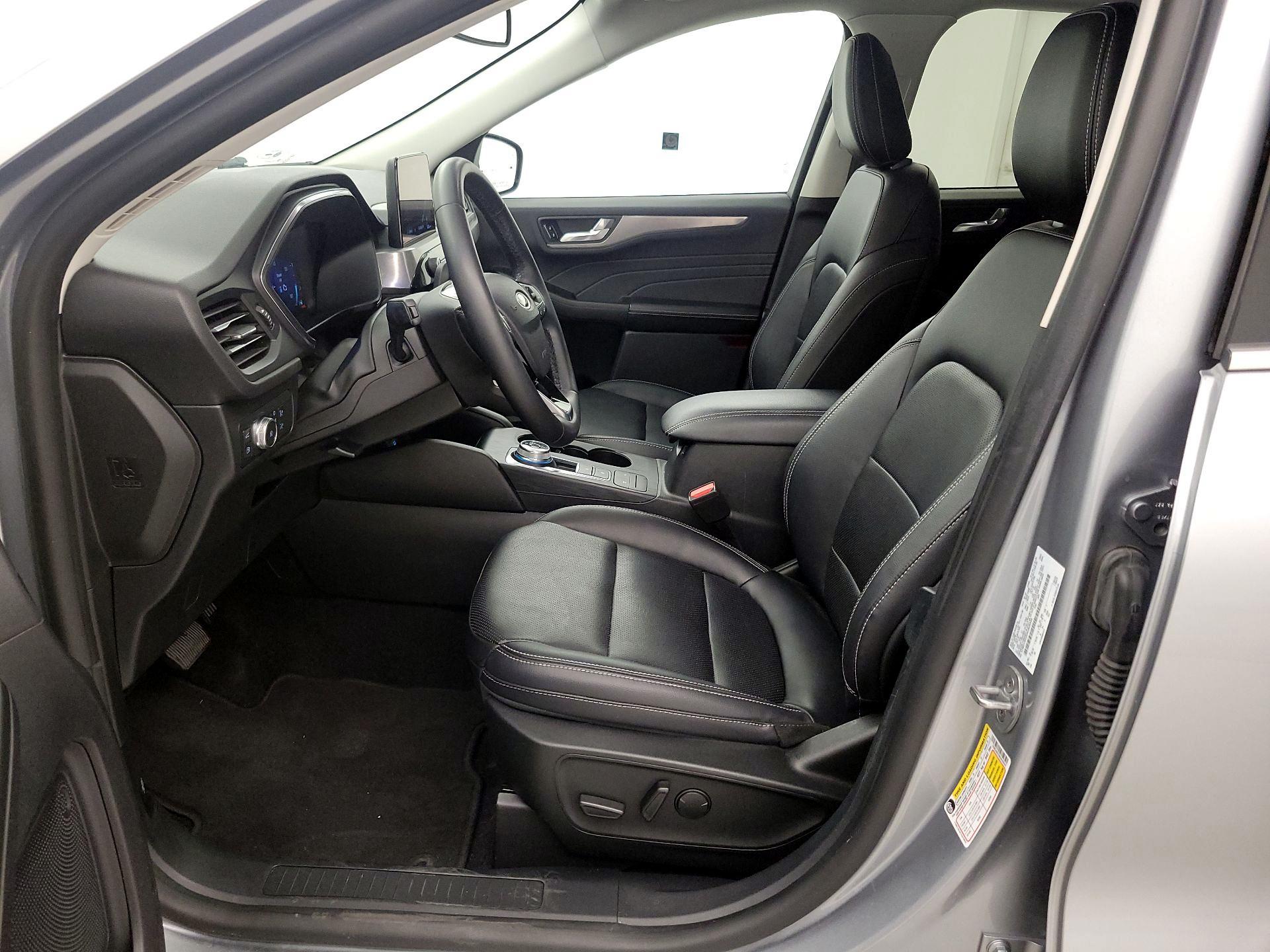 Thumbnail: 2022 Ford Escape - 11