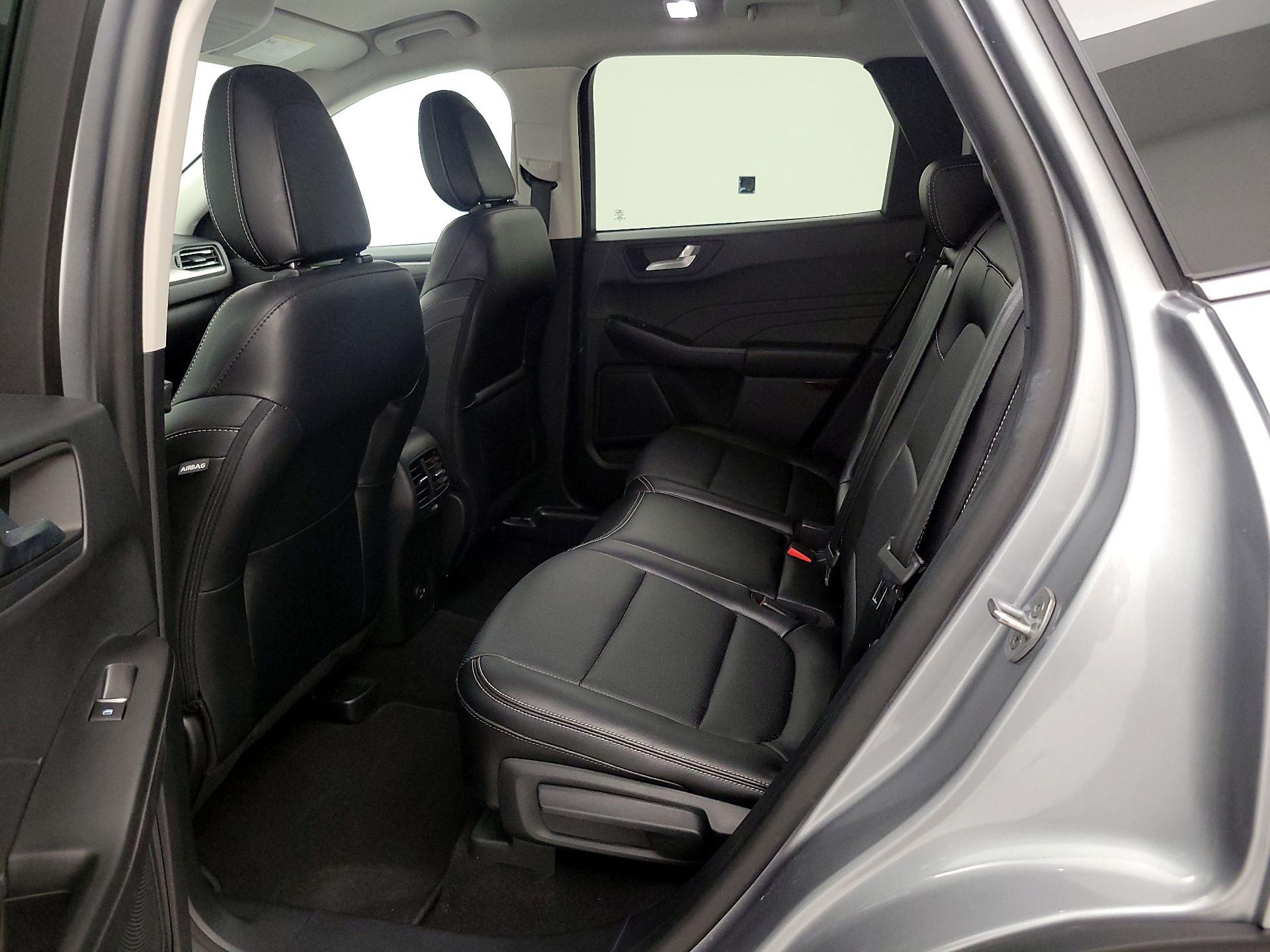 Thumbnail: 2022 Ford Escape - 20