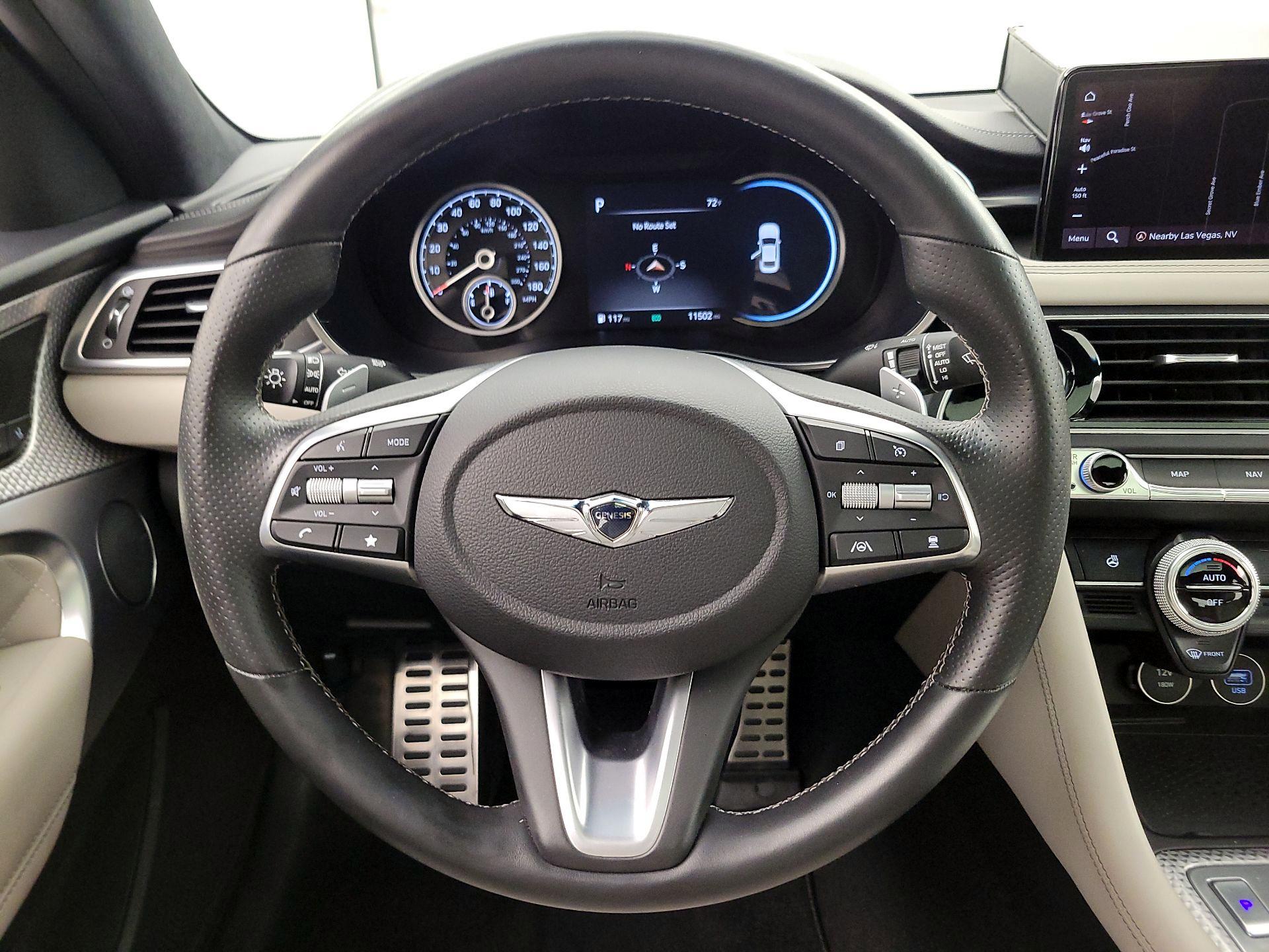 Thumbnail: 2023 Genesis G70 - 10