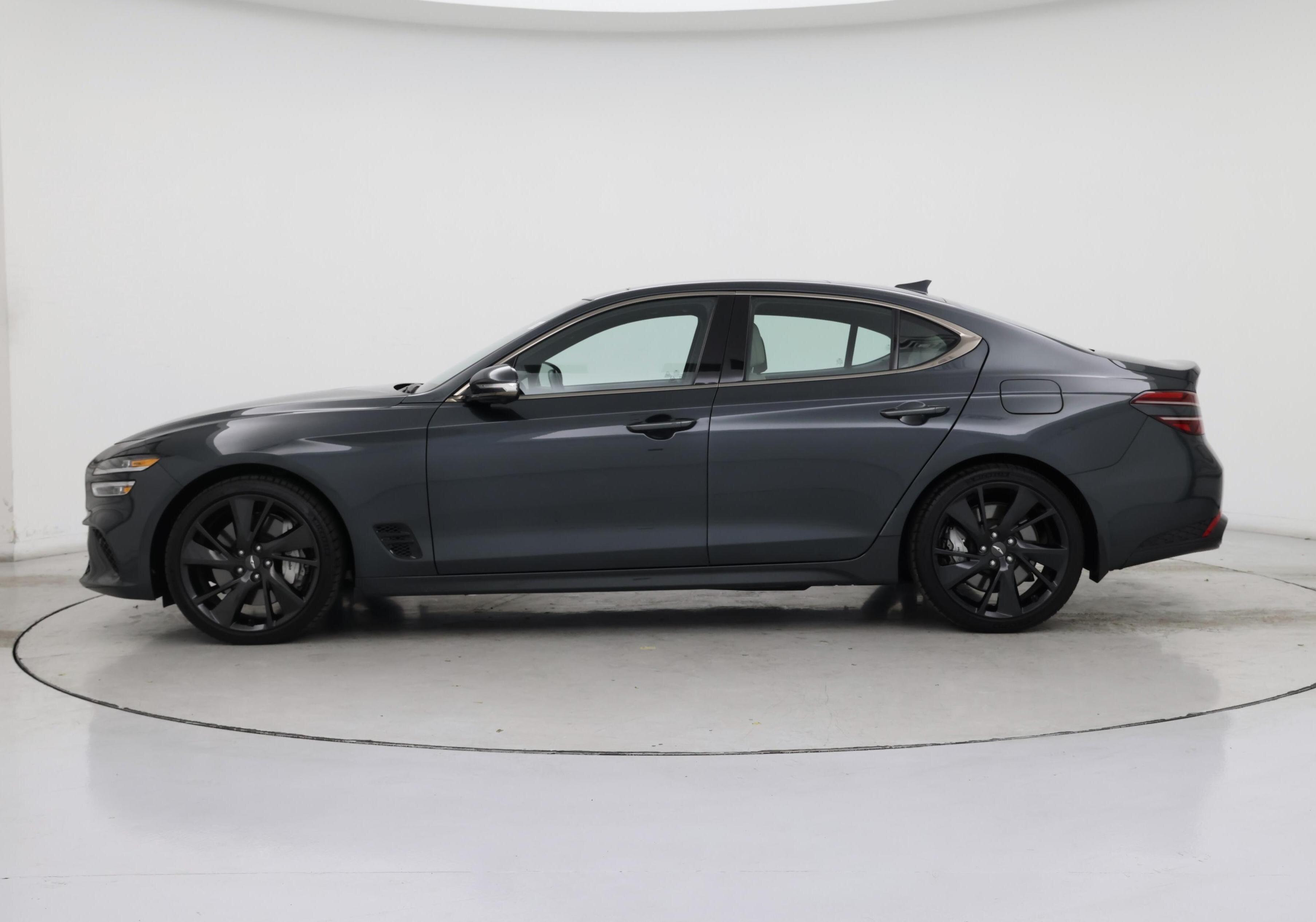 Thumbnail: 2023 Genesis G70 - 3