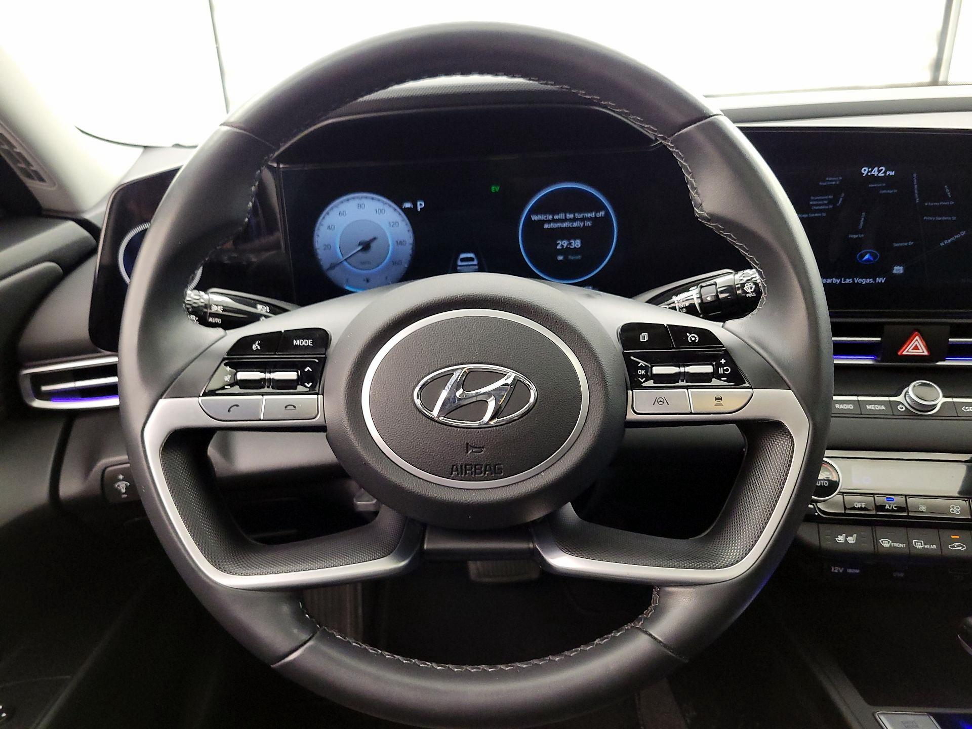 Thumbnail: 2023 Hyundai Elantra - 10