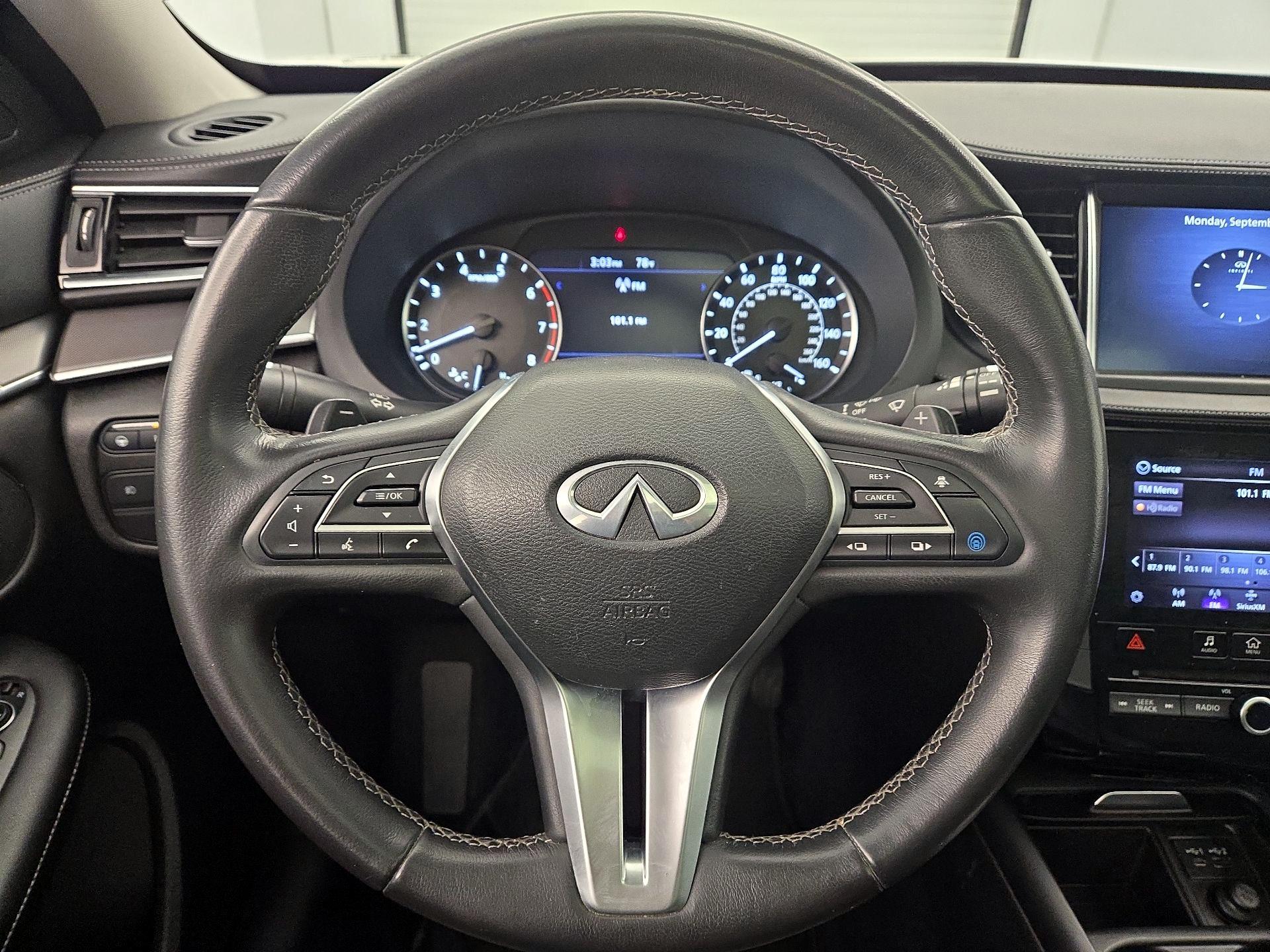 Thumbnail: 2022 INFINITI QX50 - 10