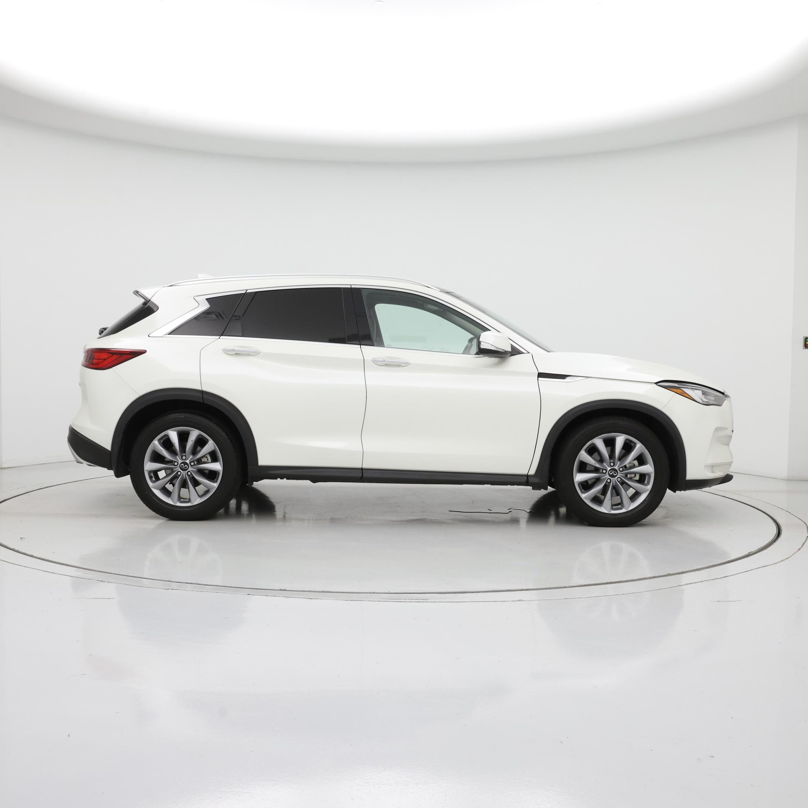 Thumbnail: 2022 INFINITI QX50 - 7