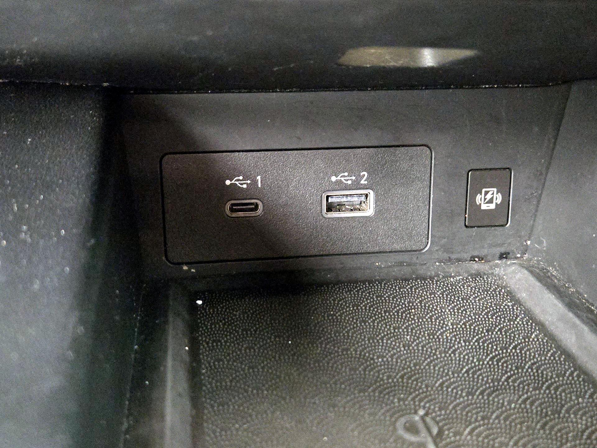 Thumbnail: 2024 INFINITI QX60 - 18