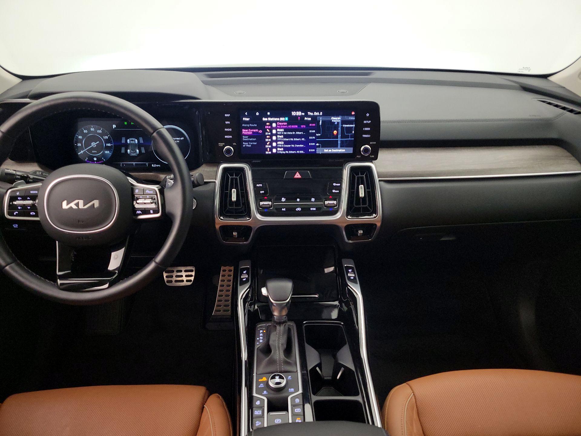 Thumbnail: 2023 Kia Sorento - 9