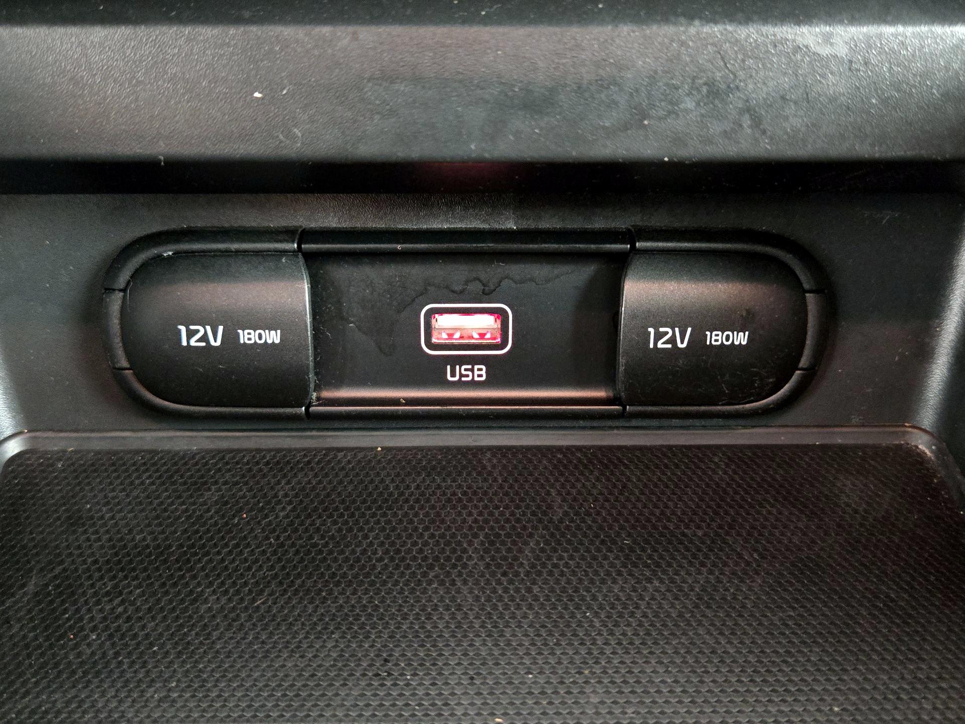 Thumbnail: 2022 Kia Soul - 18