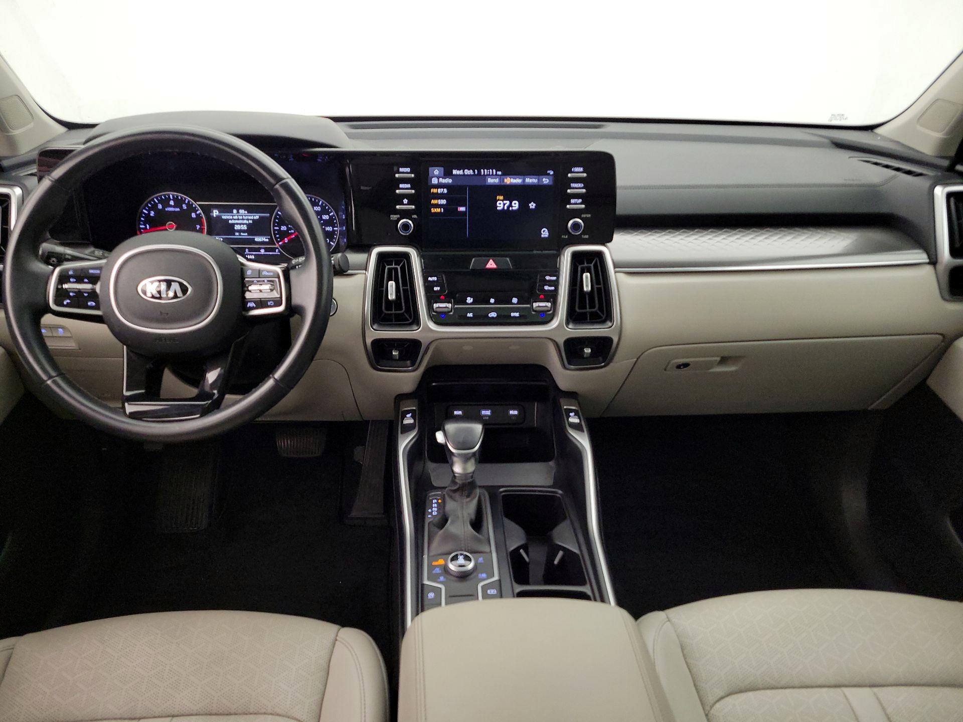Thumbnail: 2021 Kia Sorento - 9