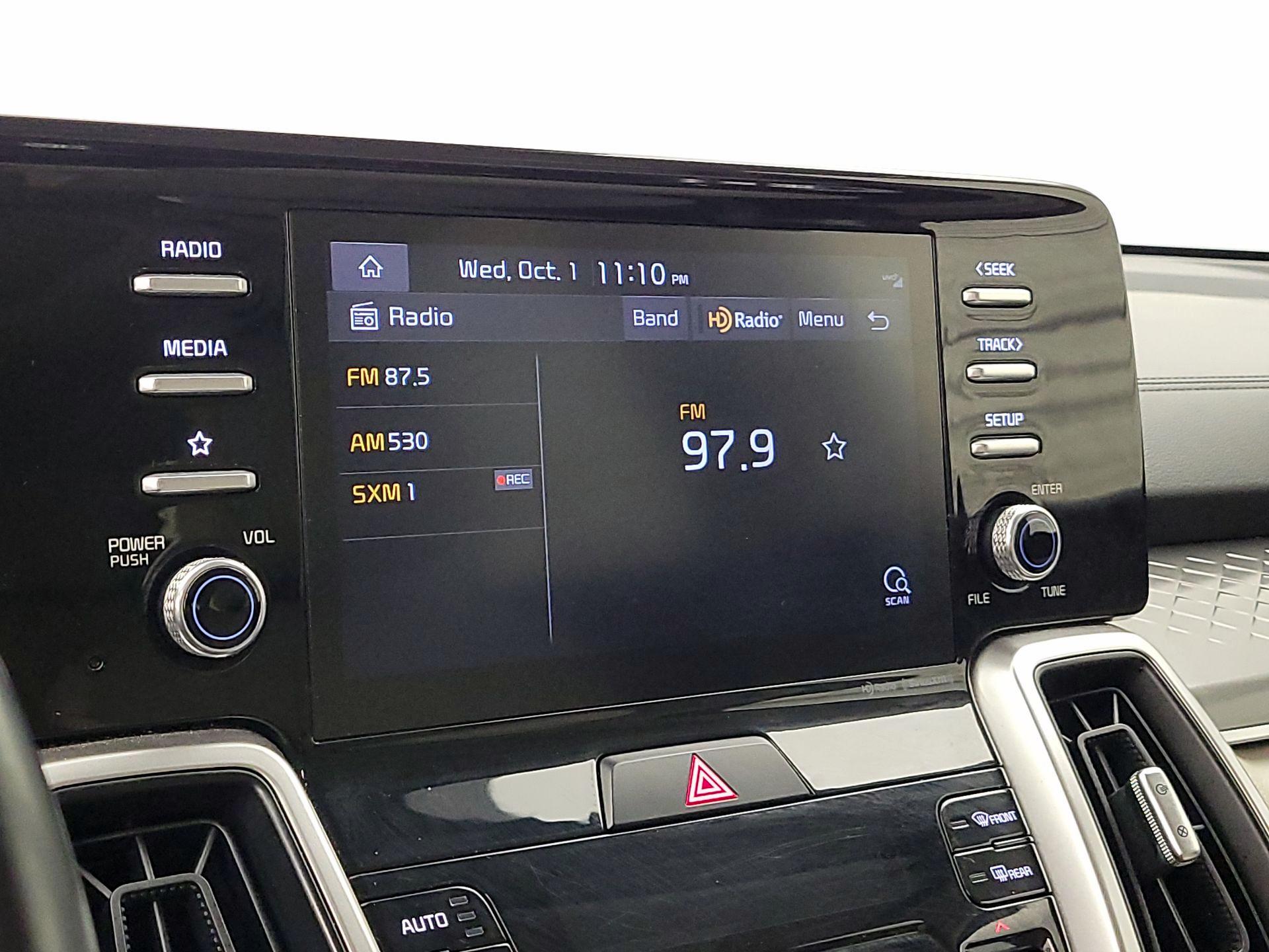 Thumbnail: 2021 Kia Sorento - 15