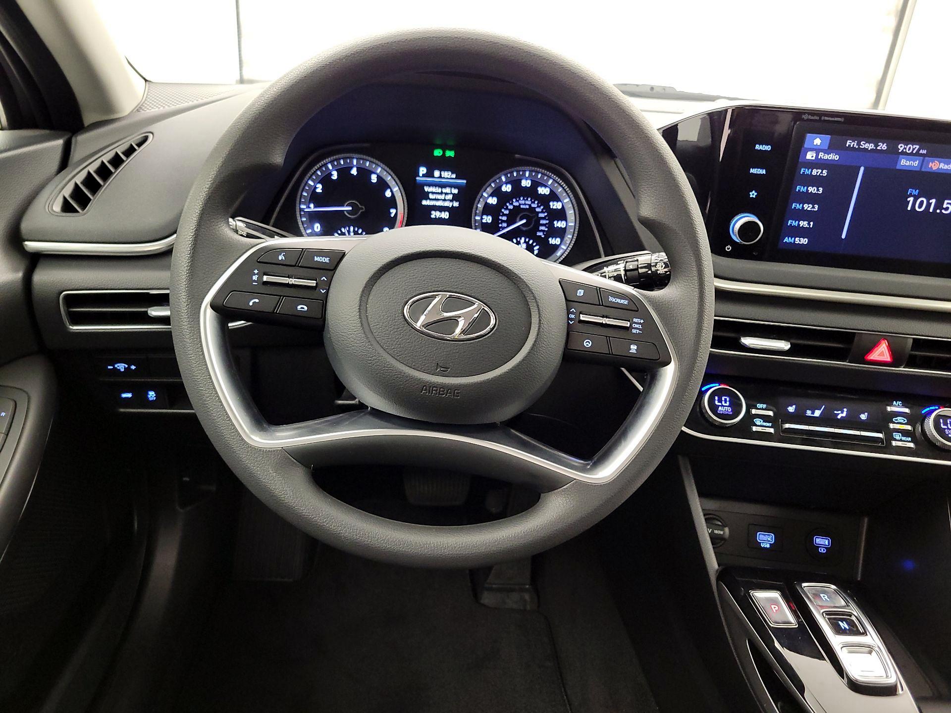 Thumbnail: 2022 Hyundai Sonata - 10