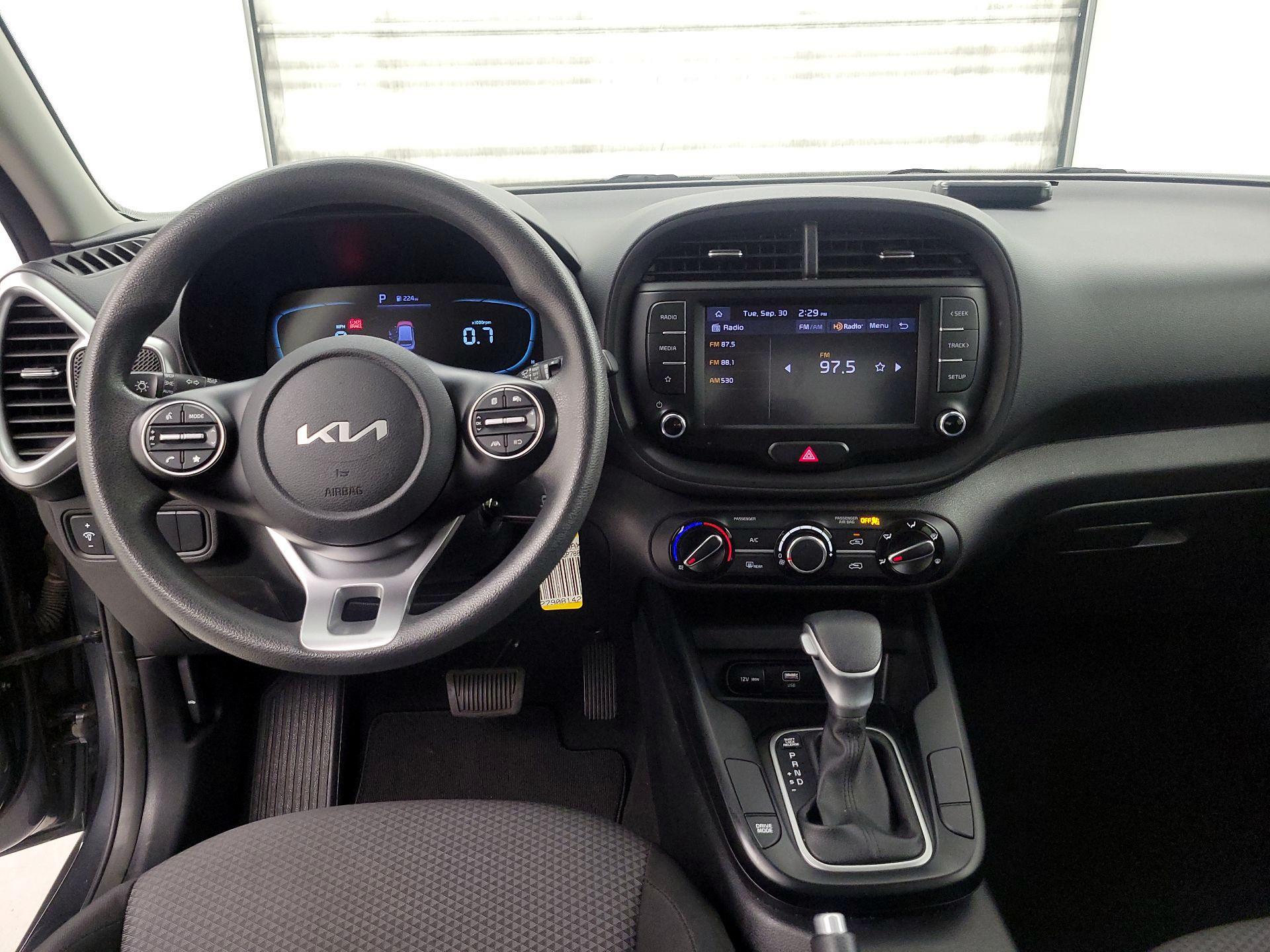Thumbnail: 2023 Kia Soul - 9