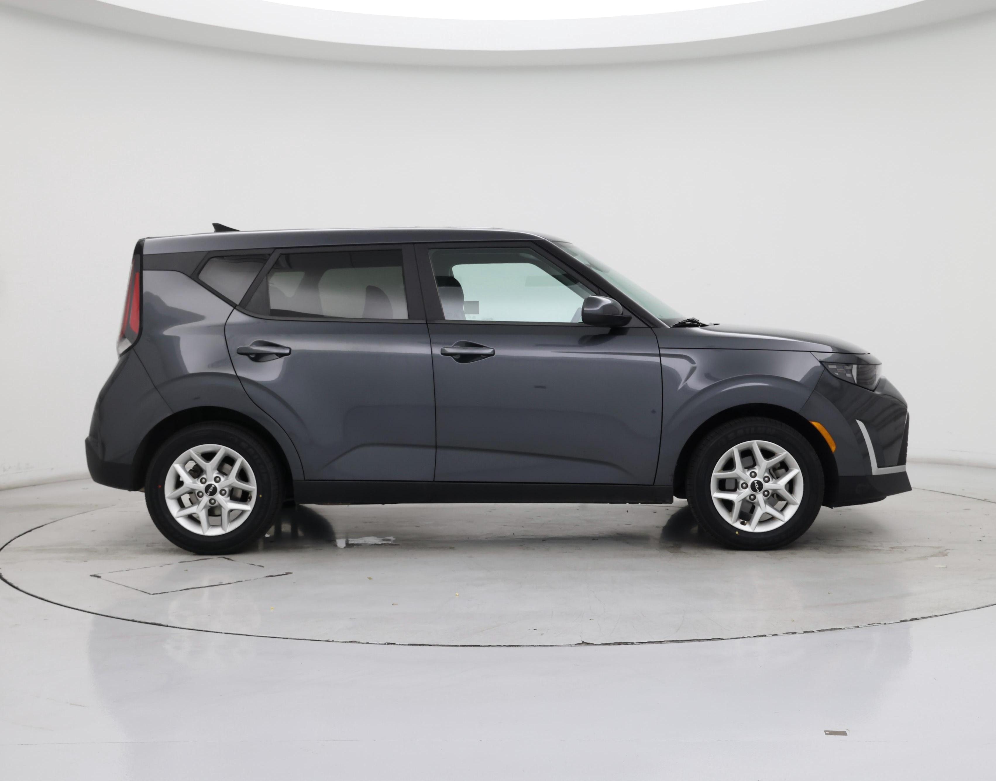 Thumbnail: 2023 Kia Soul - 7
