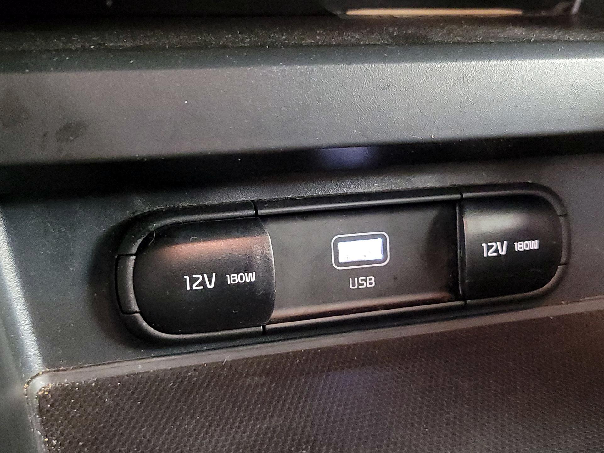 Thumbnail: 2023 Kia Soul - 18