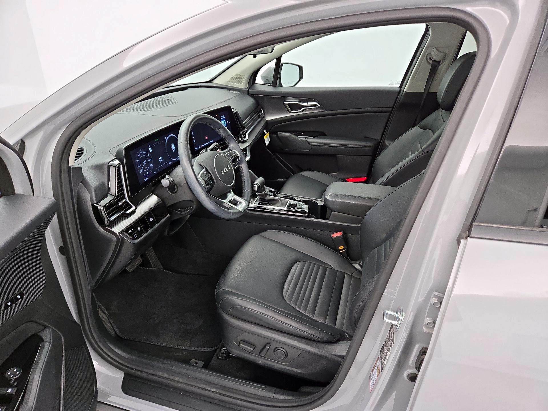 Thumbnail: 2023 Kia Sportage - 11